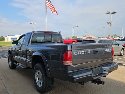 2002 Dodge Dakota Base