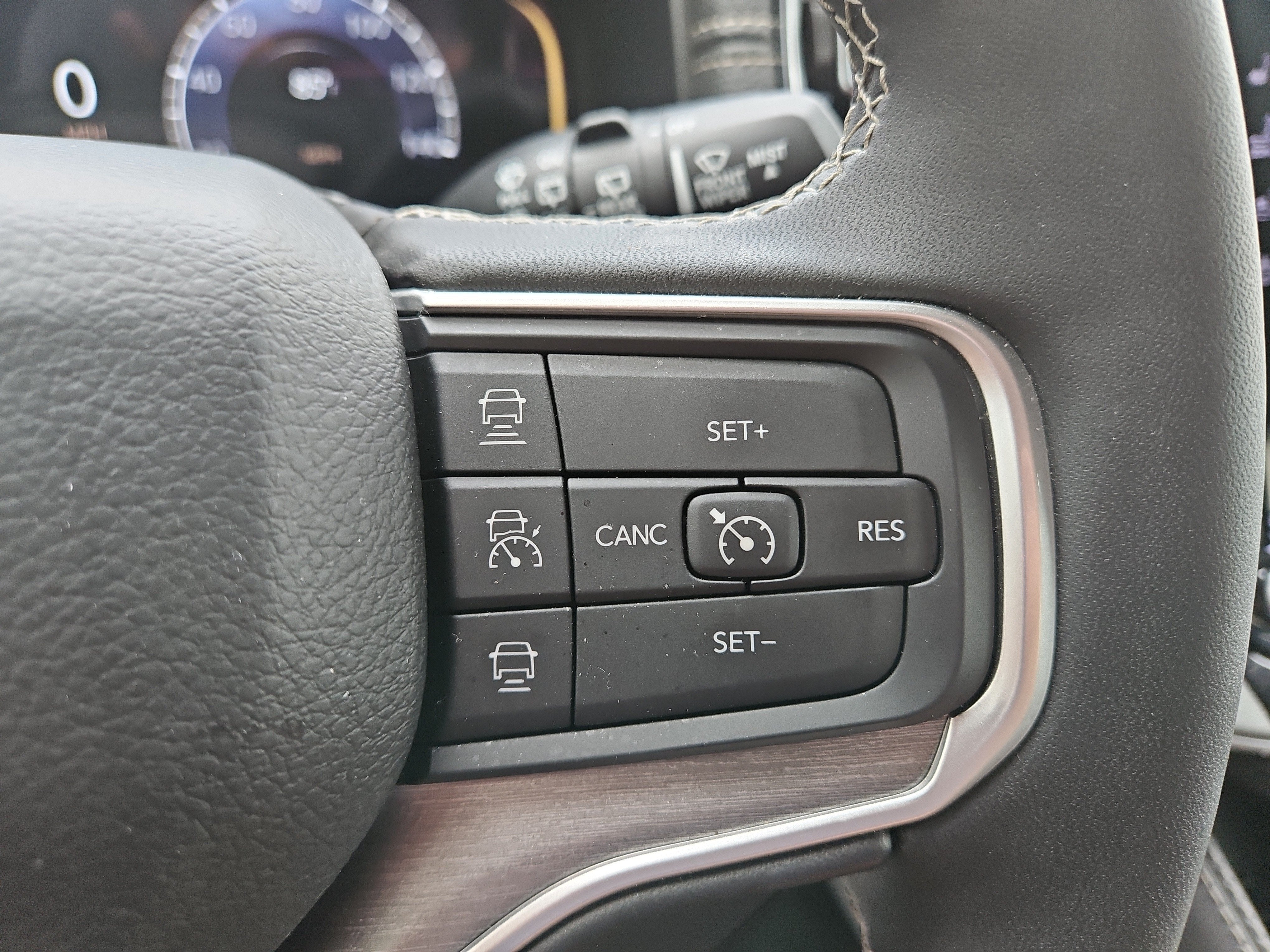 2025 Jeep Wagoneer L Base