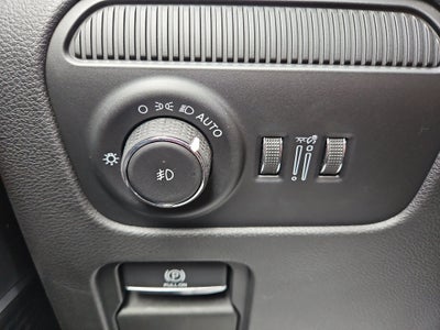 2025 Jeep Wagoneer L Base