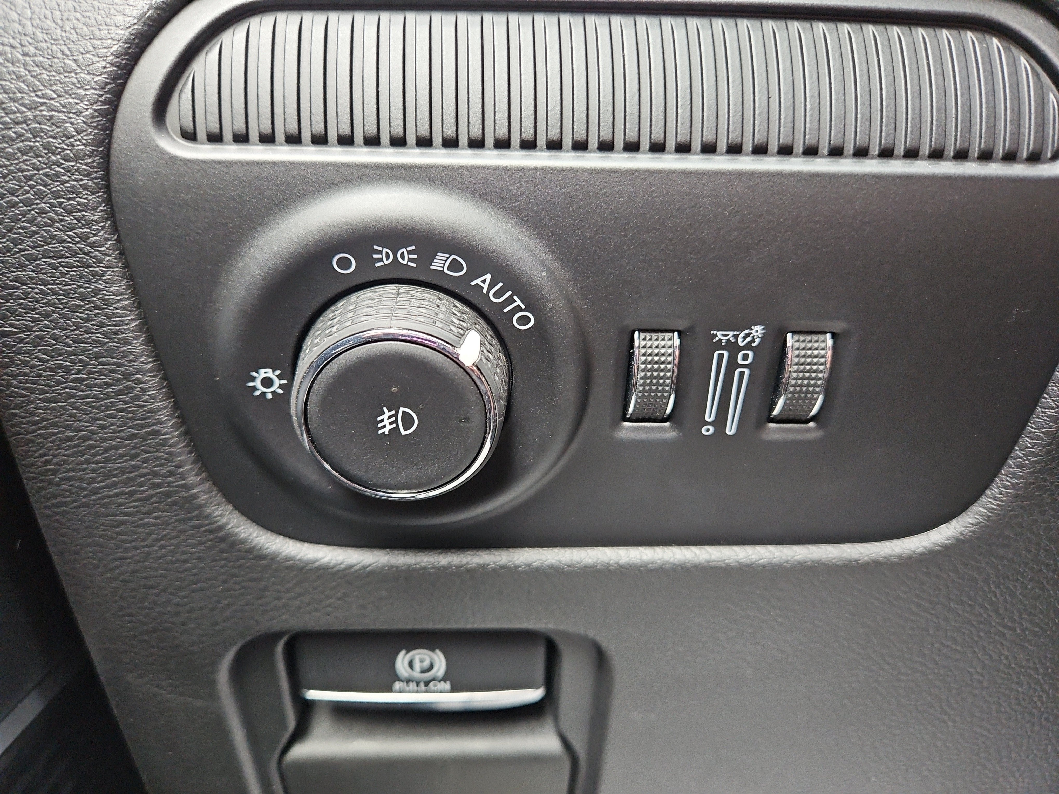 2025 Jeep Wagoneer L Base