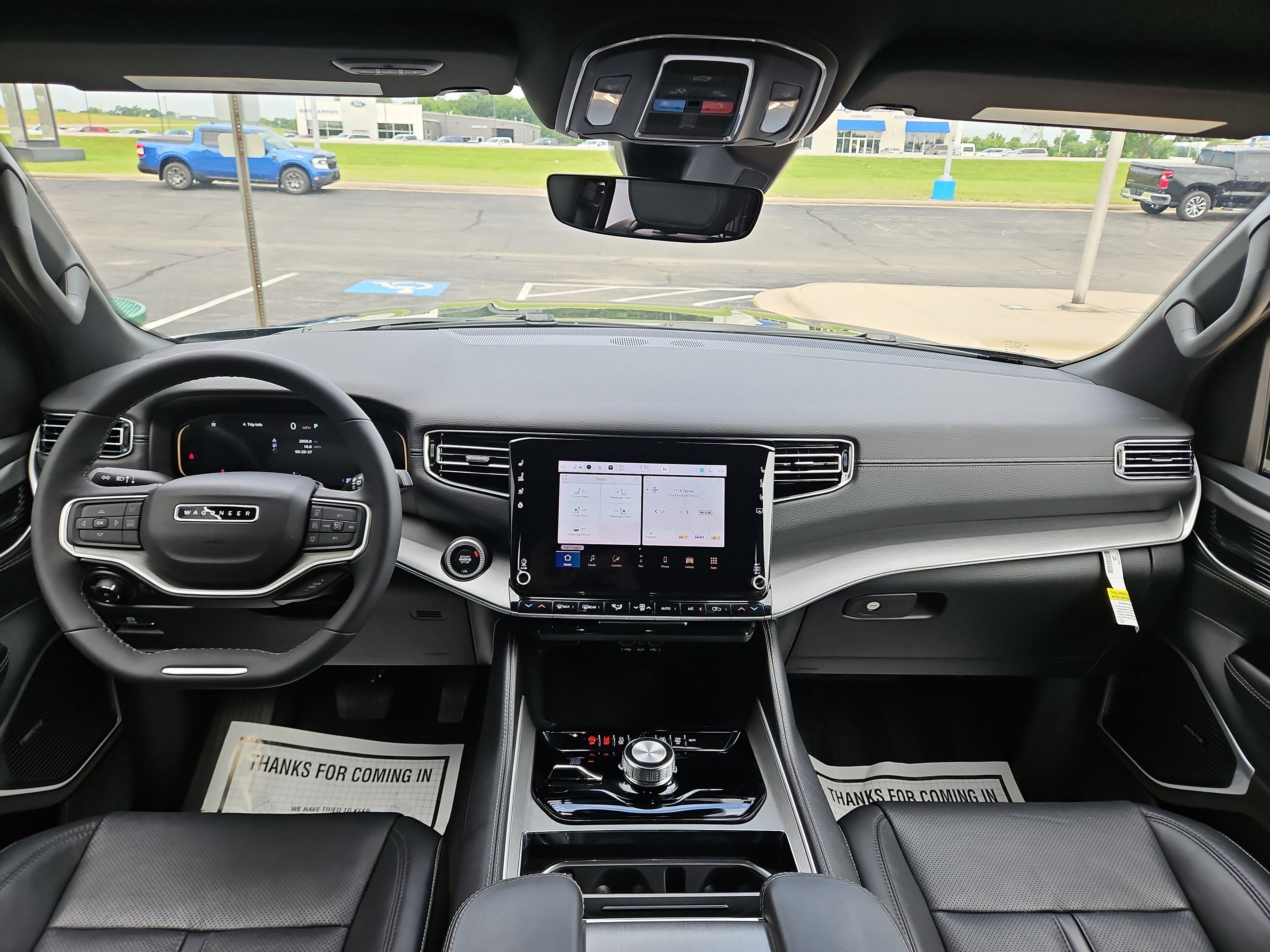 2025 Jeep Wagoneer L Base