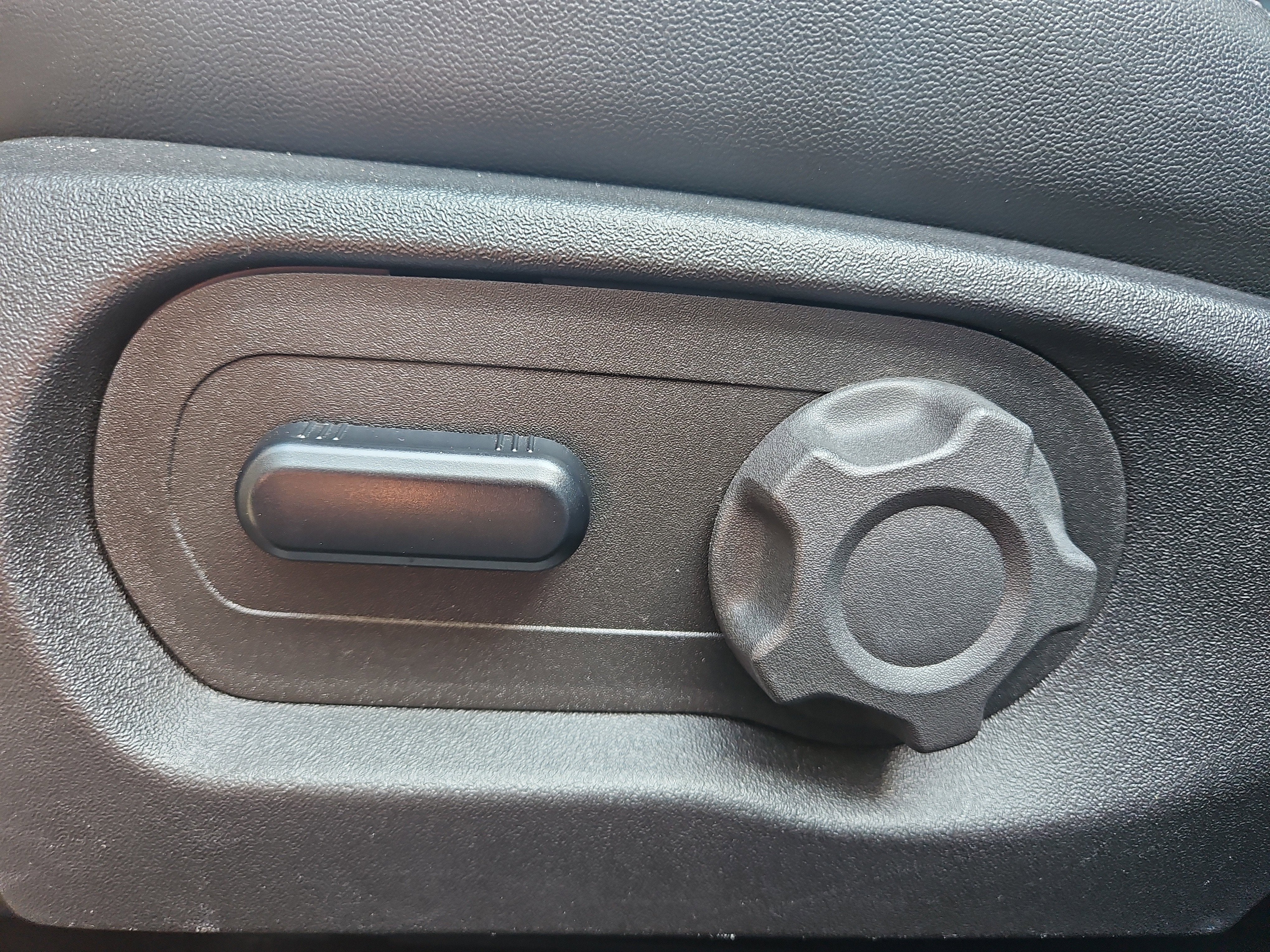 2019 Ford Taurus SEL