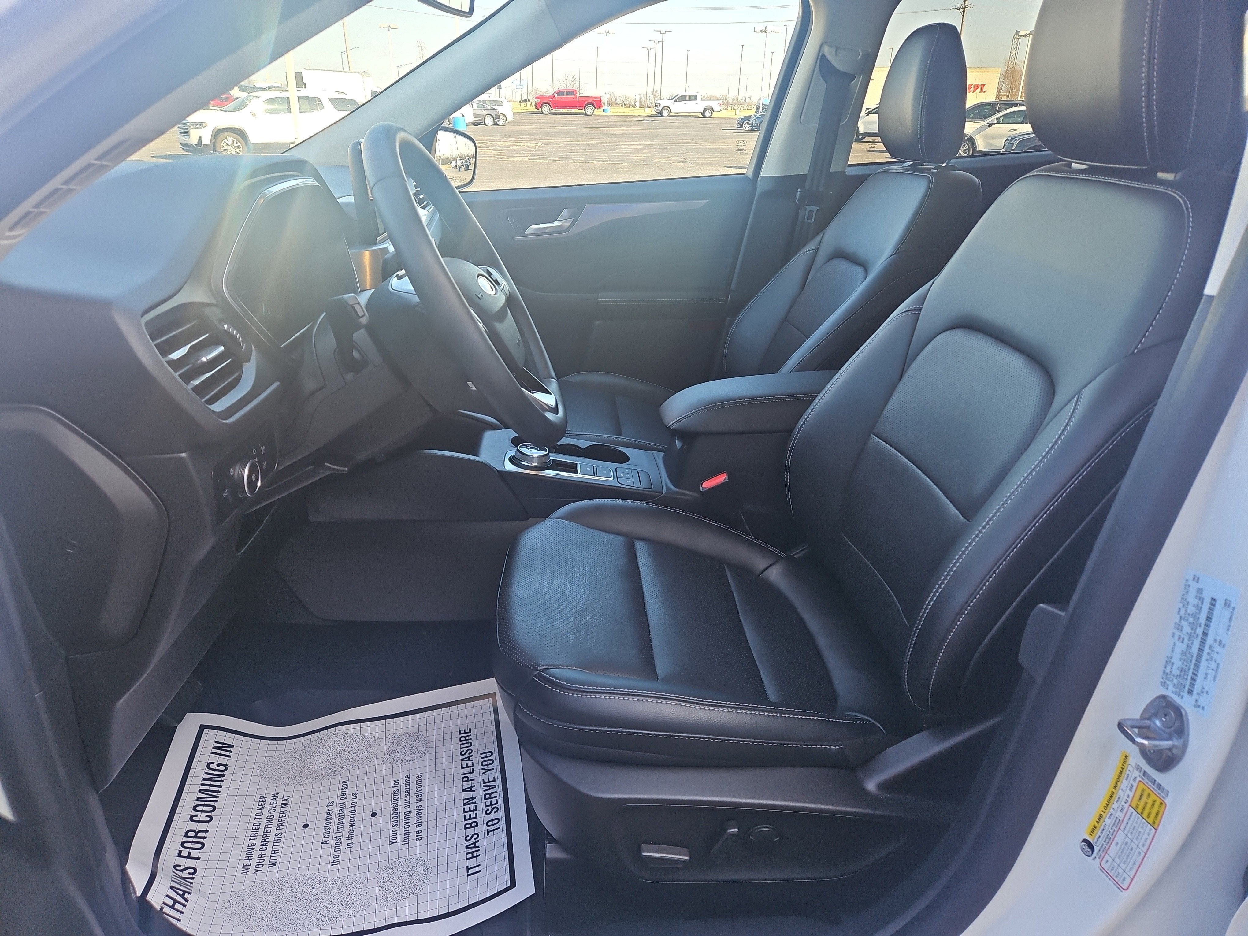 2022 Ford Escape Titanium