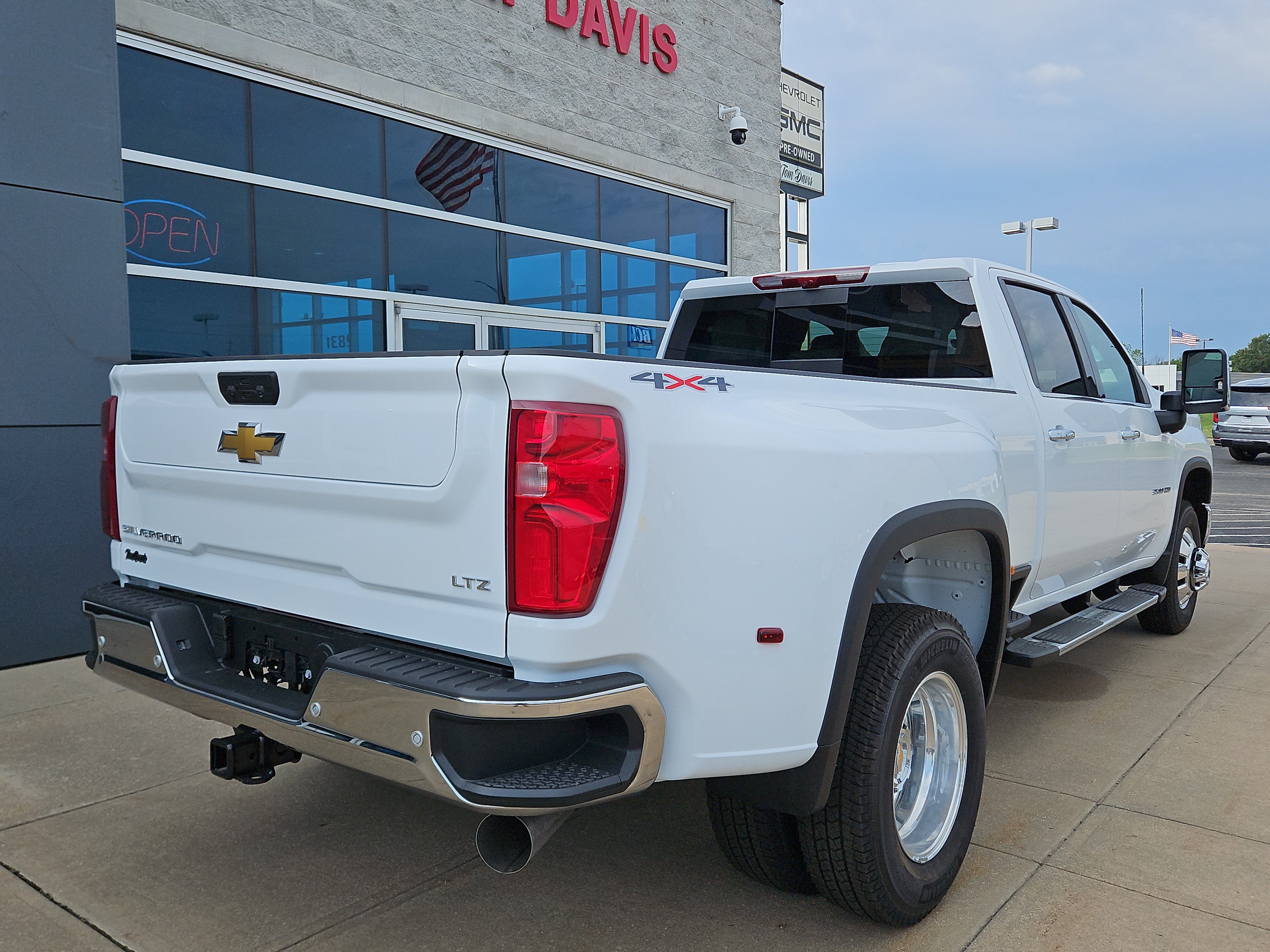 2026 Chevrolet Silverado 3500 HD LTZ DRW