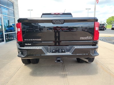 2025 Chevrolet Silverado 3500 HD High Country