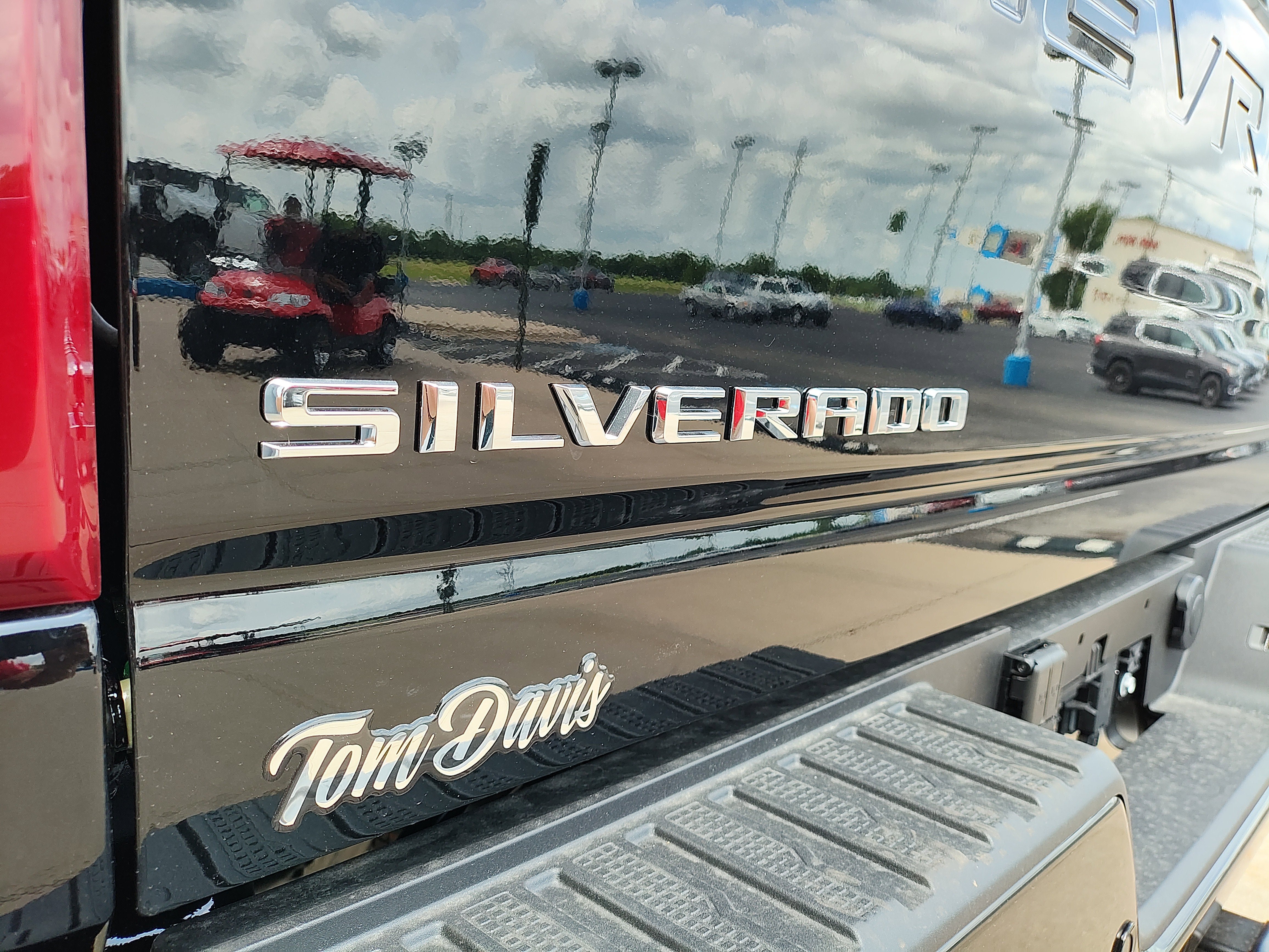 2025 Chevrolet Silverado 3500 HD High Country