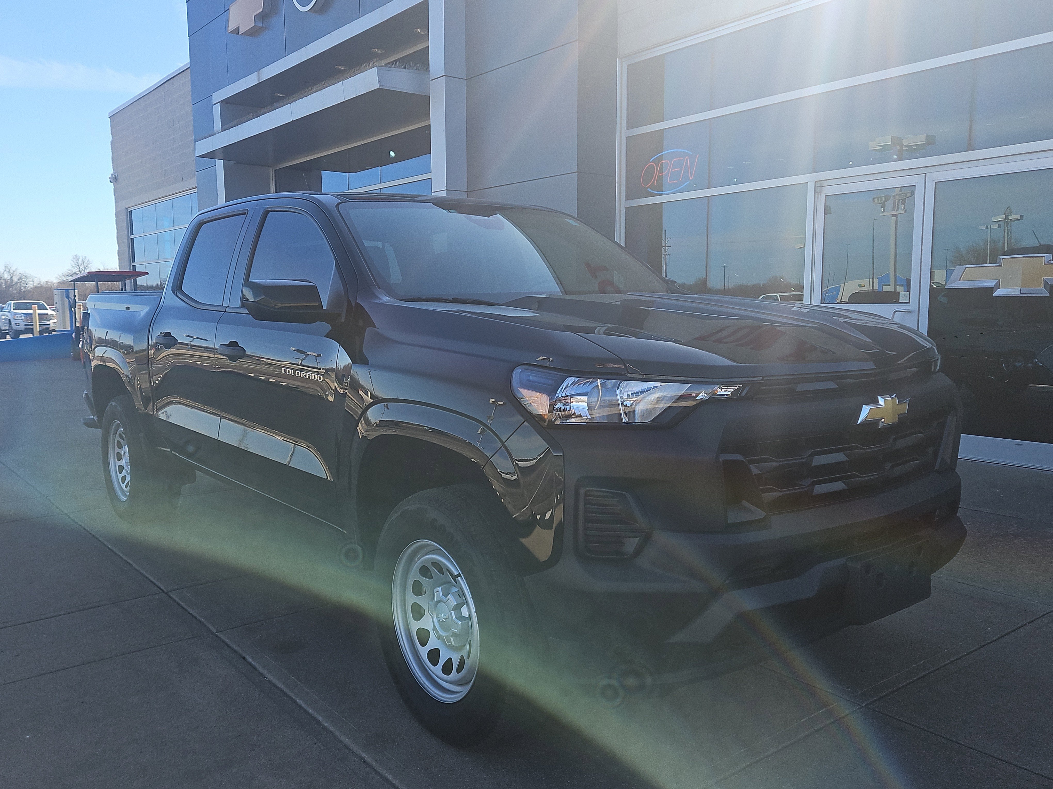 2024 Chevrolet Colorado WT