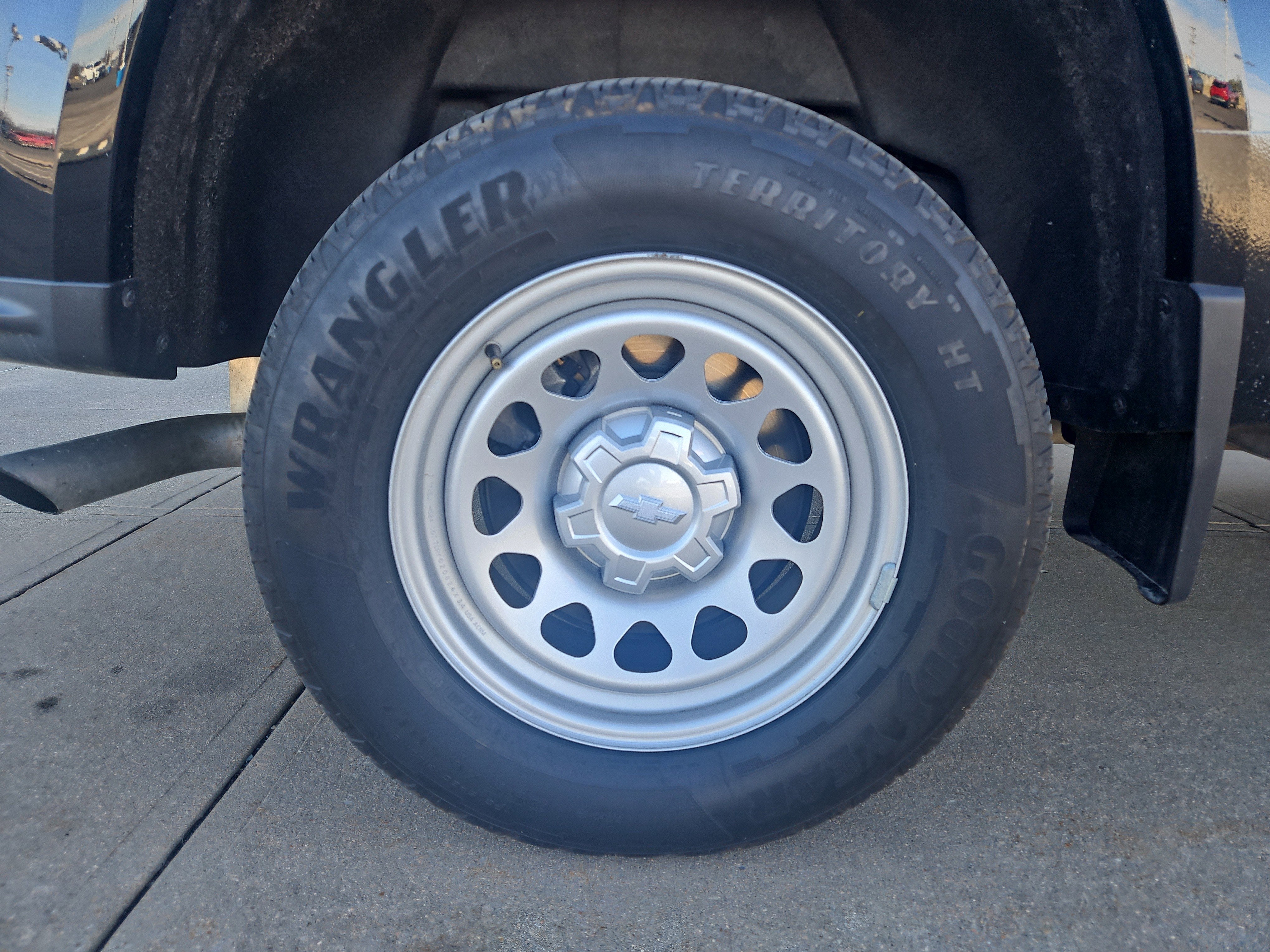 2024 Chevrolet Colorado WT