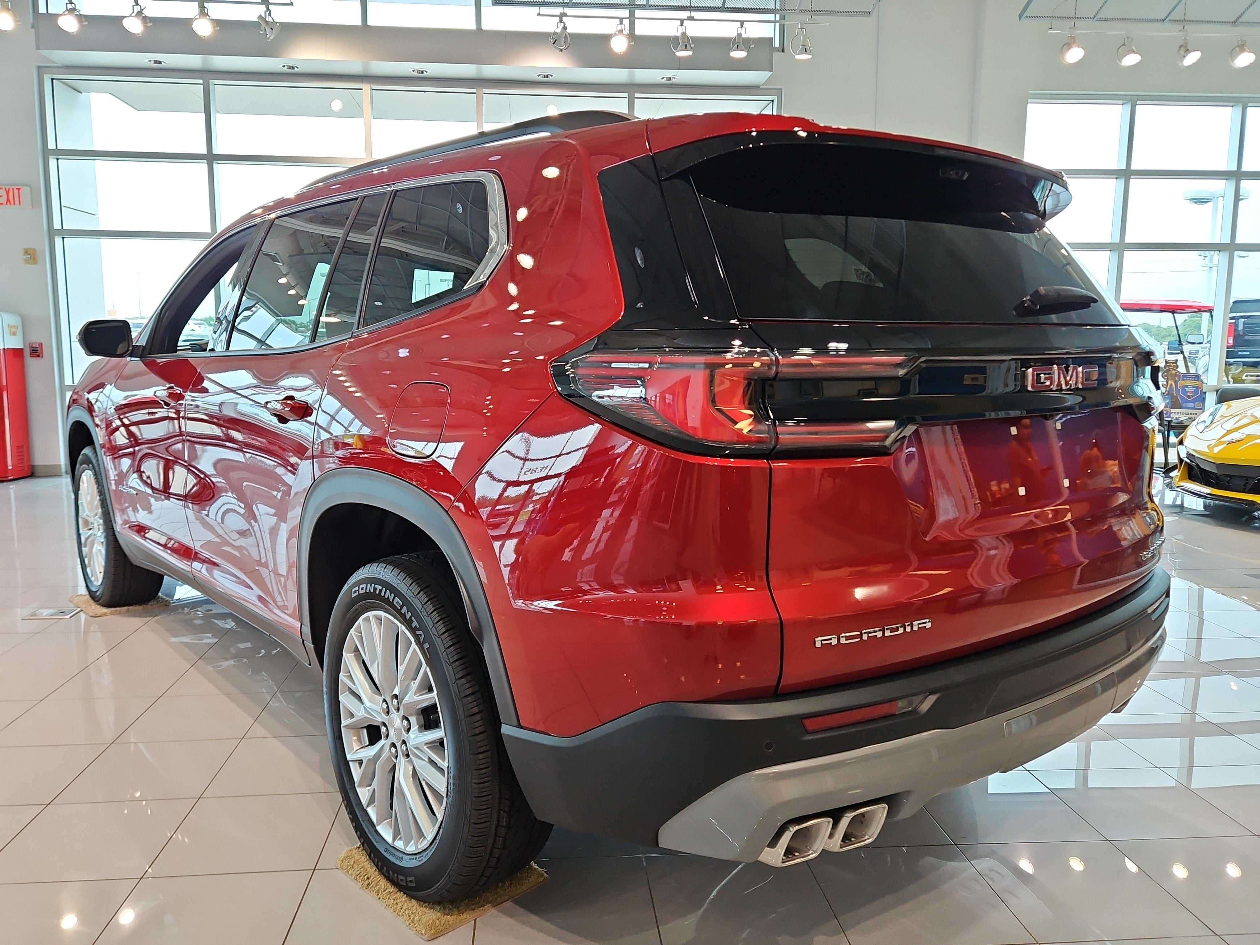 2027 GMC Acadia Elevation