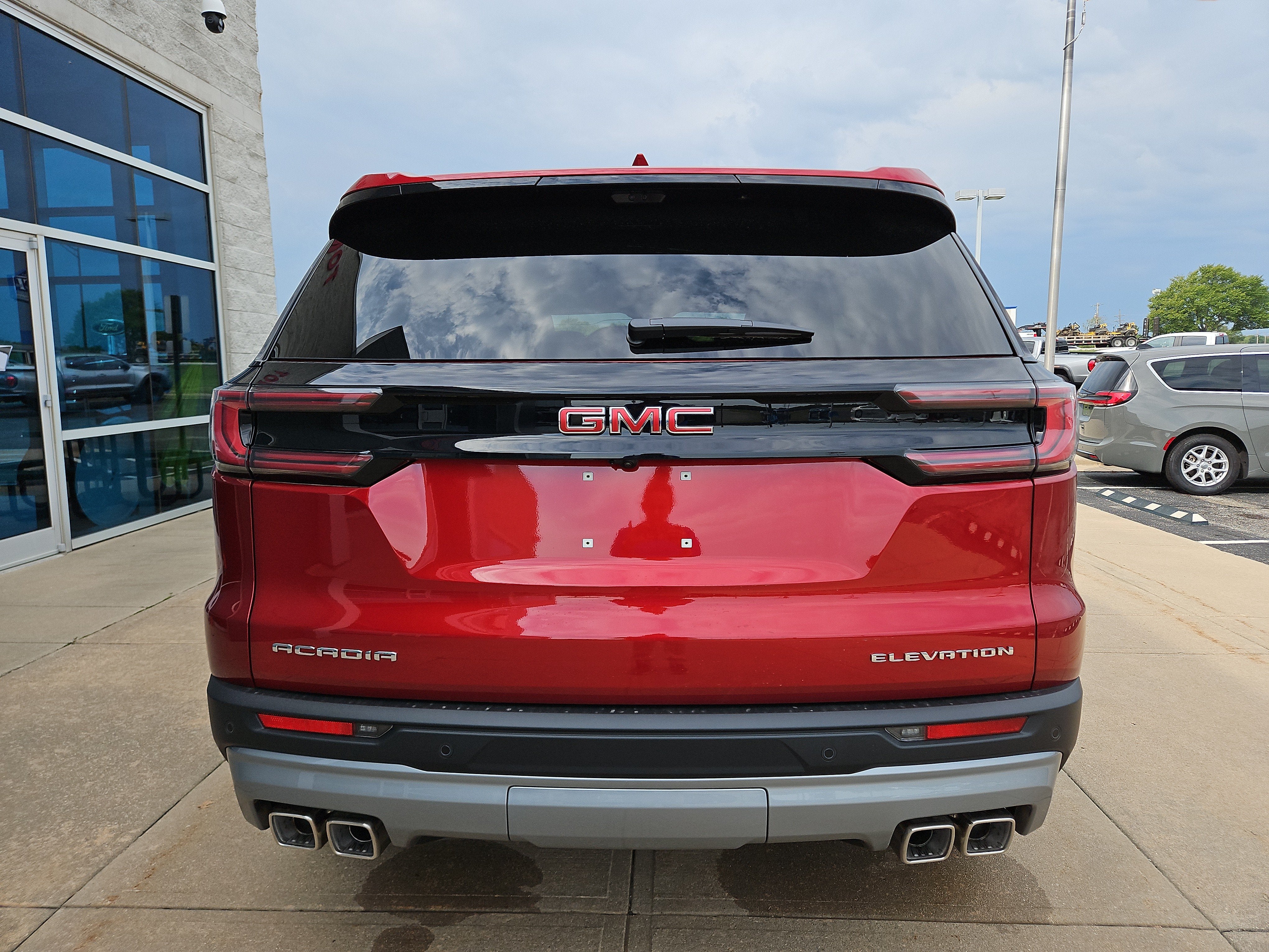 2027 GMC Acadia Elevation