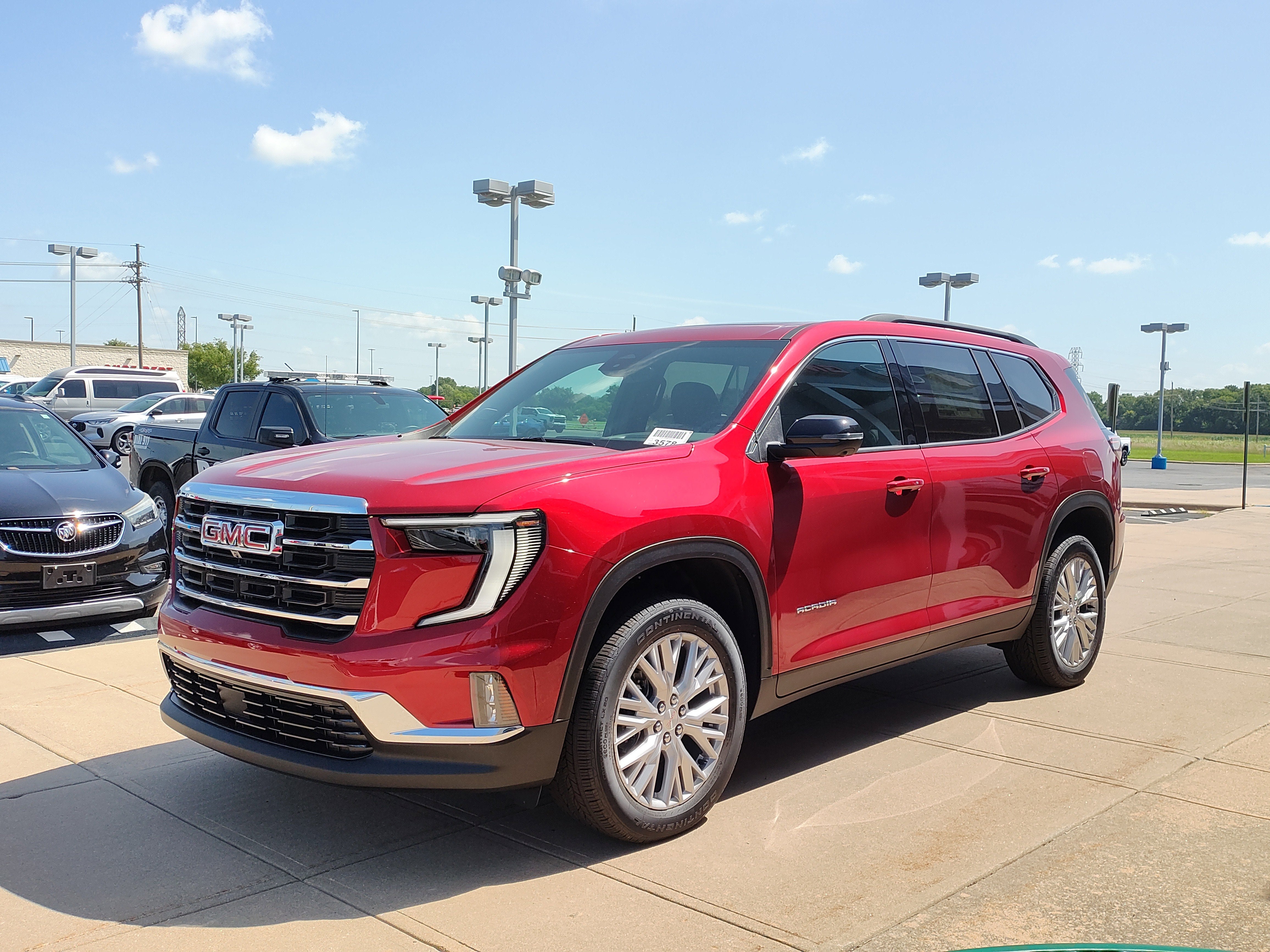 2025 GMC Acadia Elevation