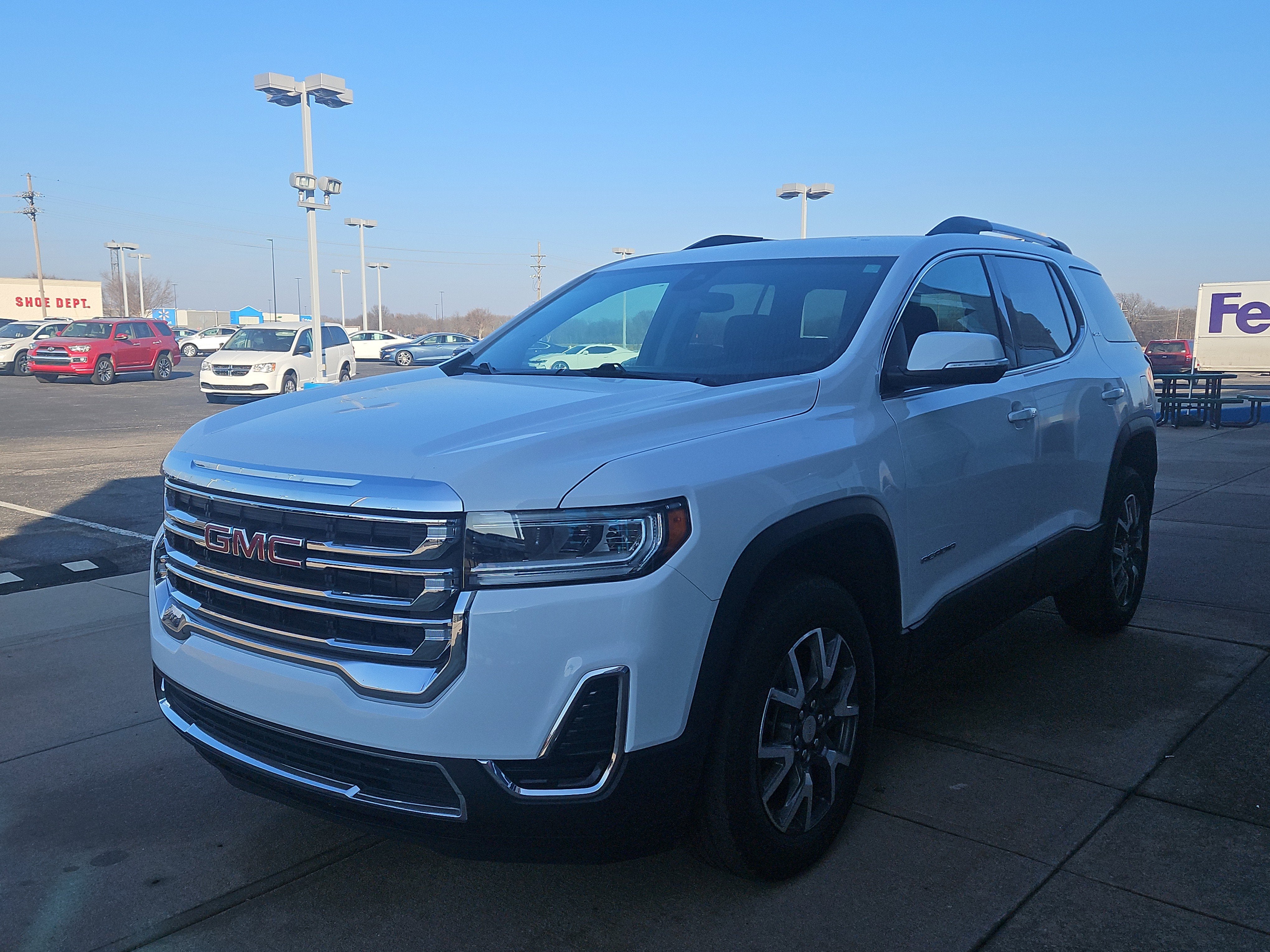 2023 GMC Acadia SLE