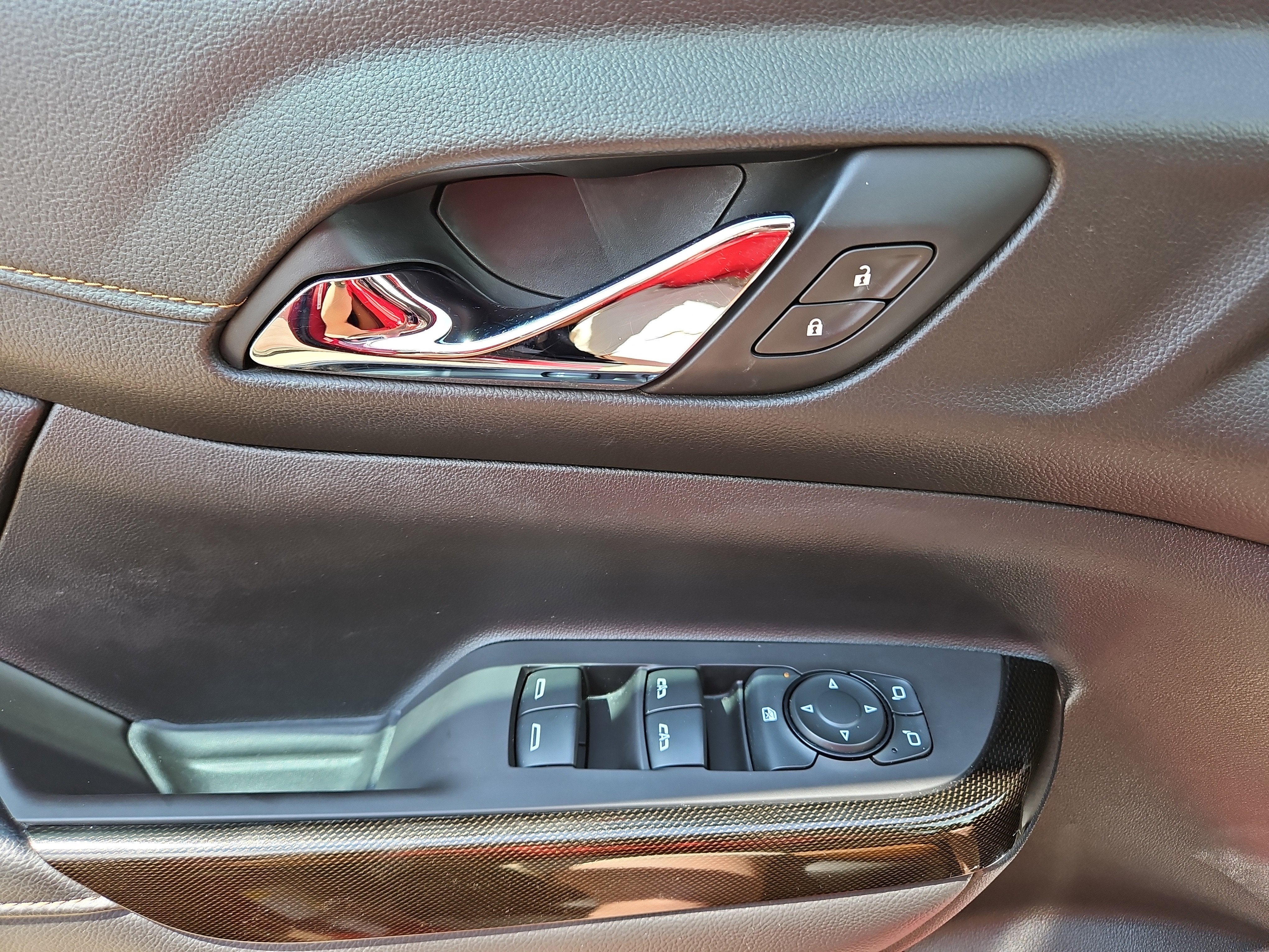 2020 GMC Acadia AT4