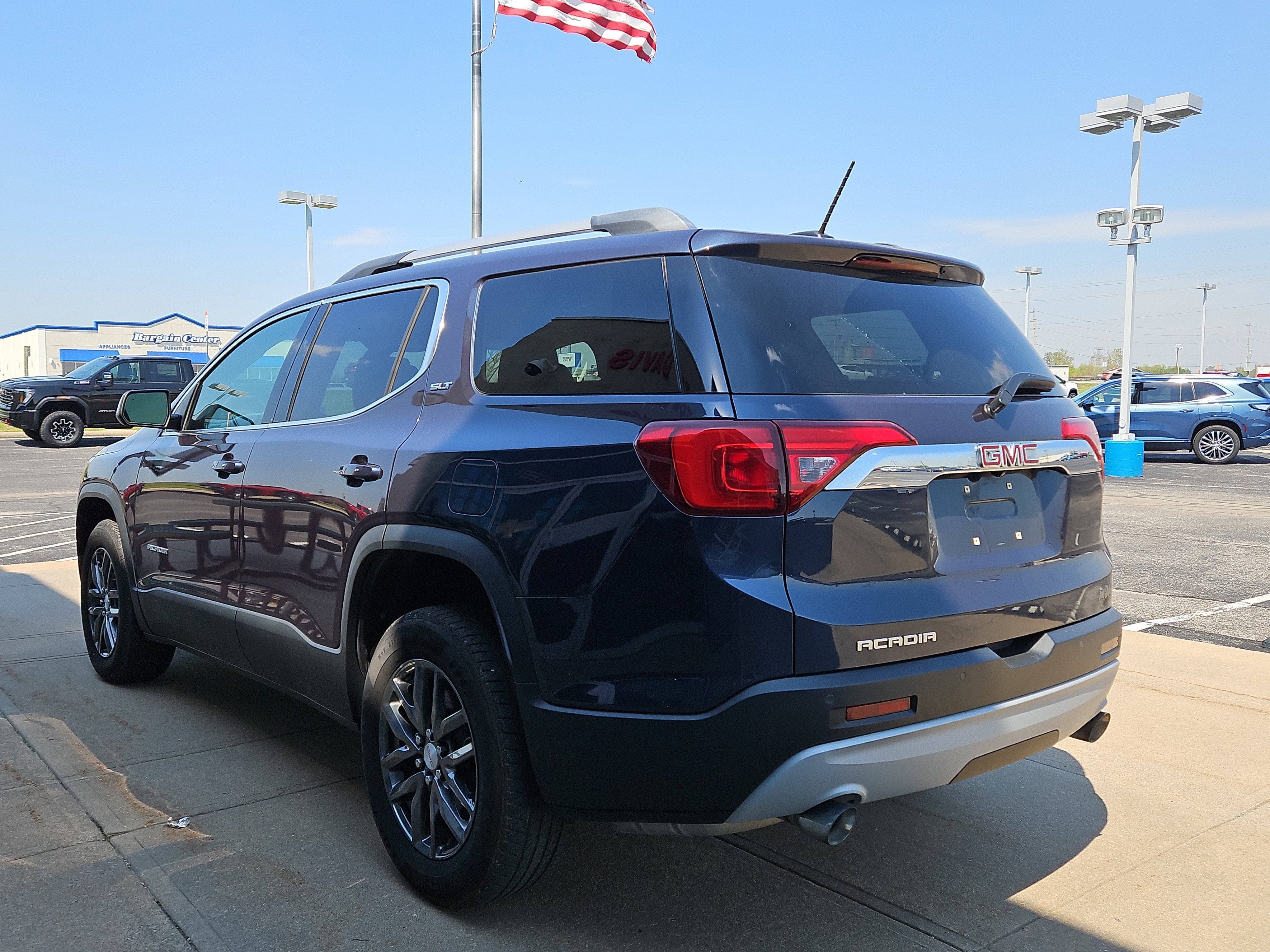 2019 GMC Acadia SLT