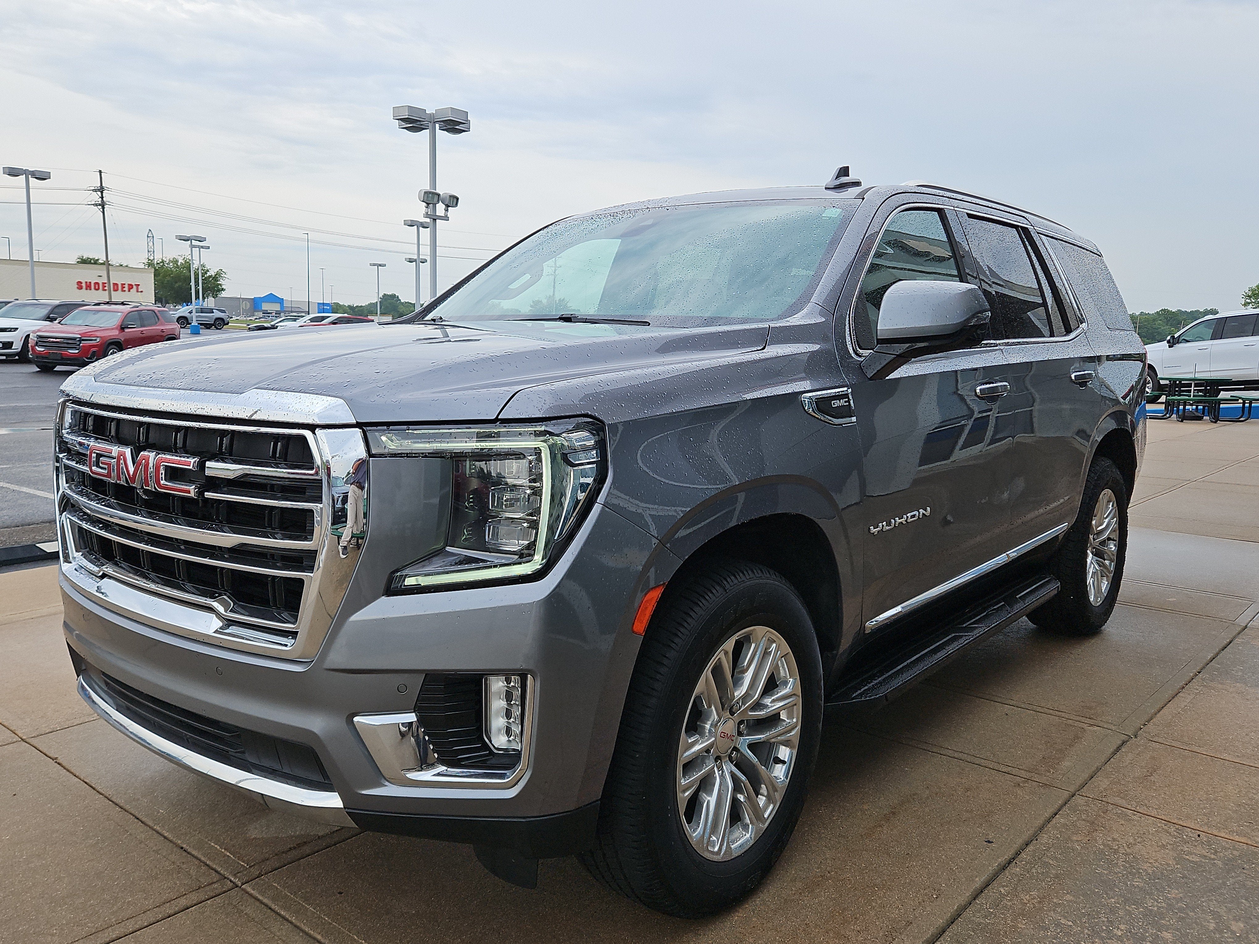 2021 GMC Yukon SLT