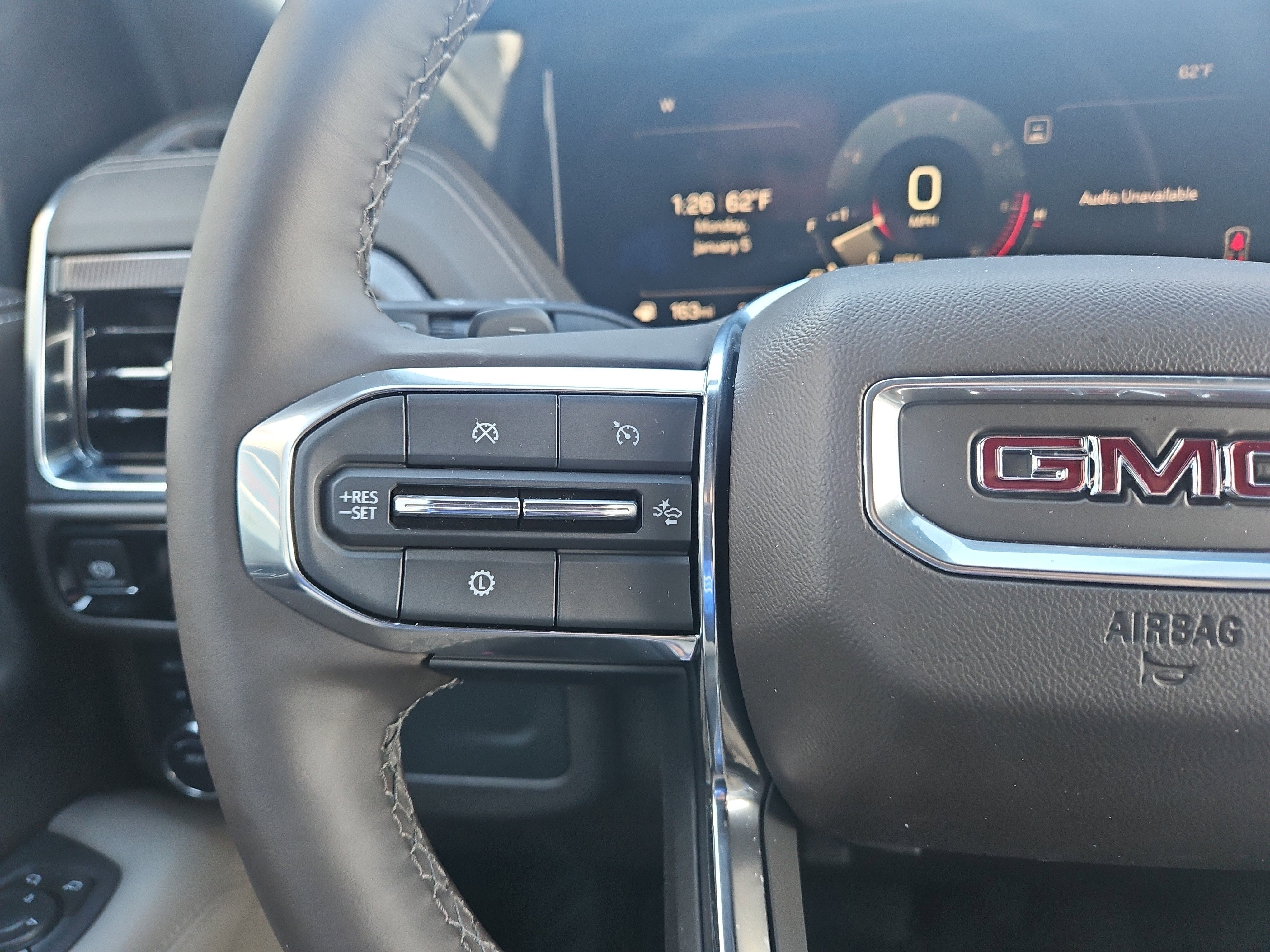 2025 GMC Yukon Elevation