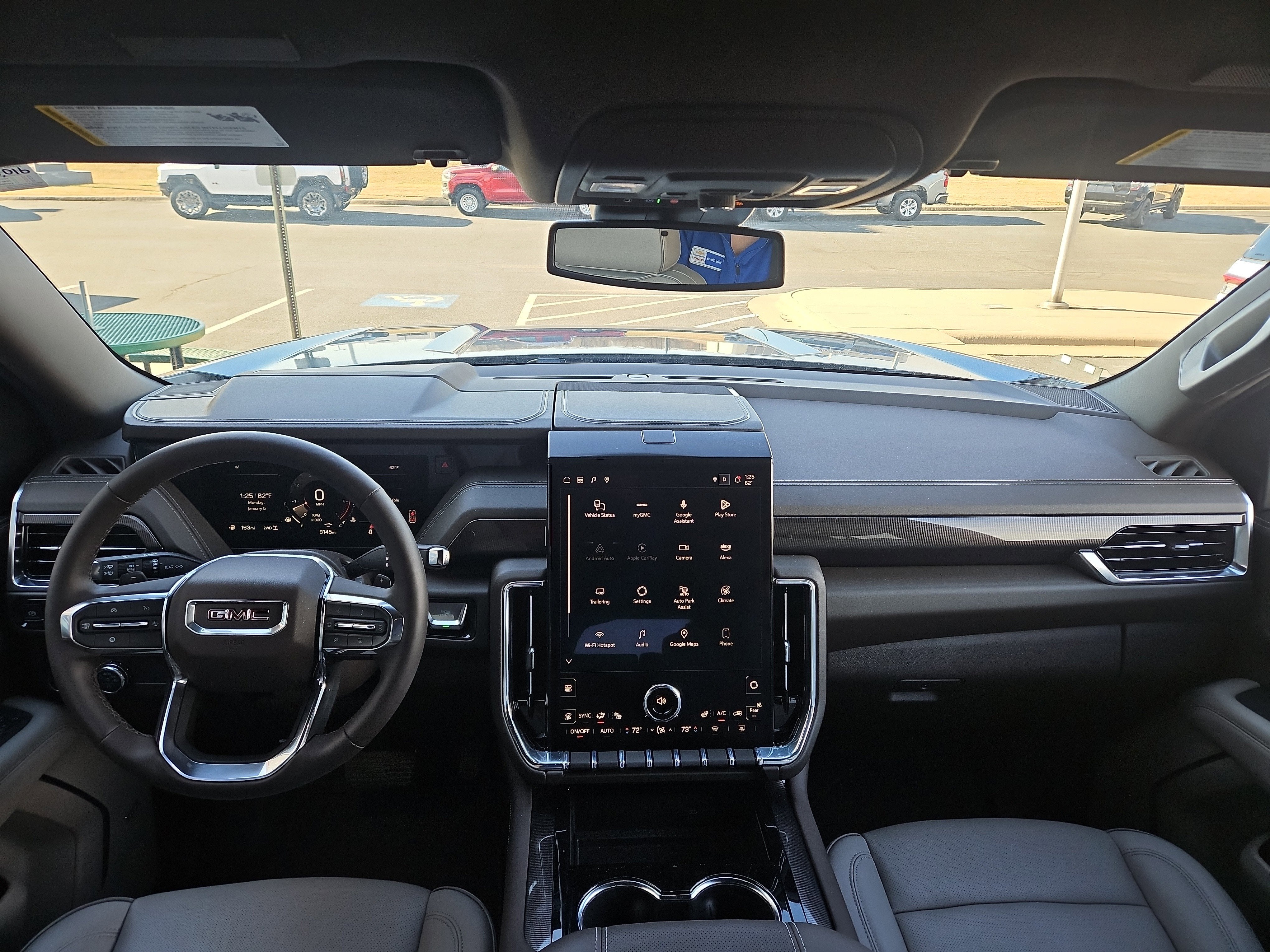 2025 GMC Yukon Elevation