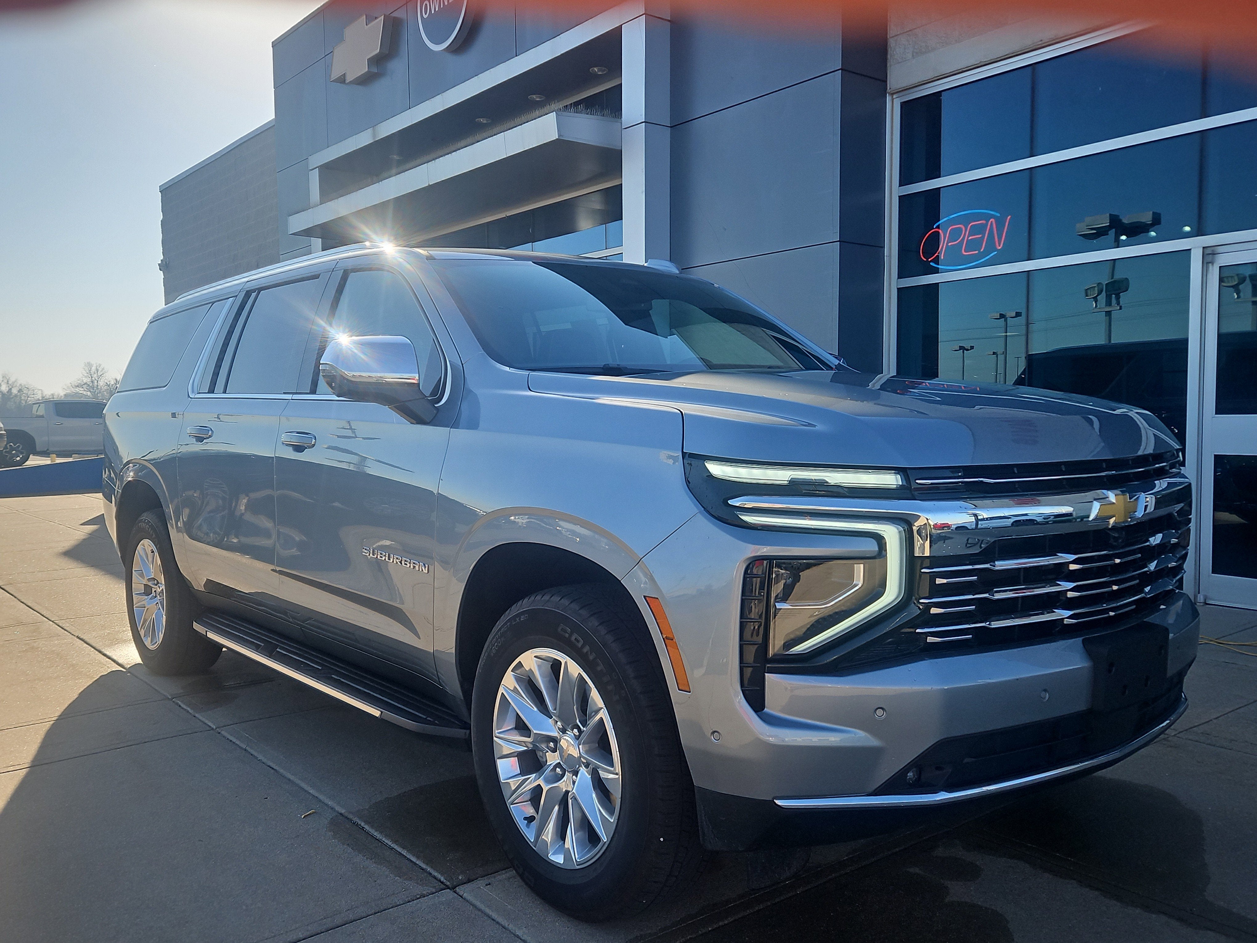 2025 Chevrolet Suburban Premier