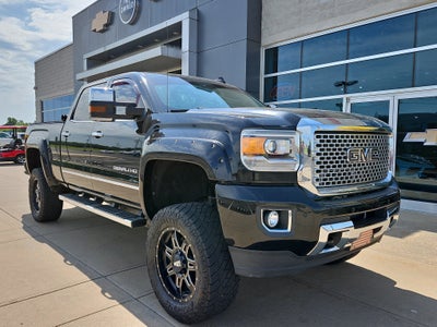 2015 GMC Sierra 2500 HD Denali