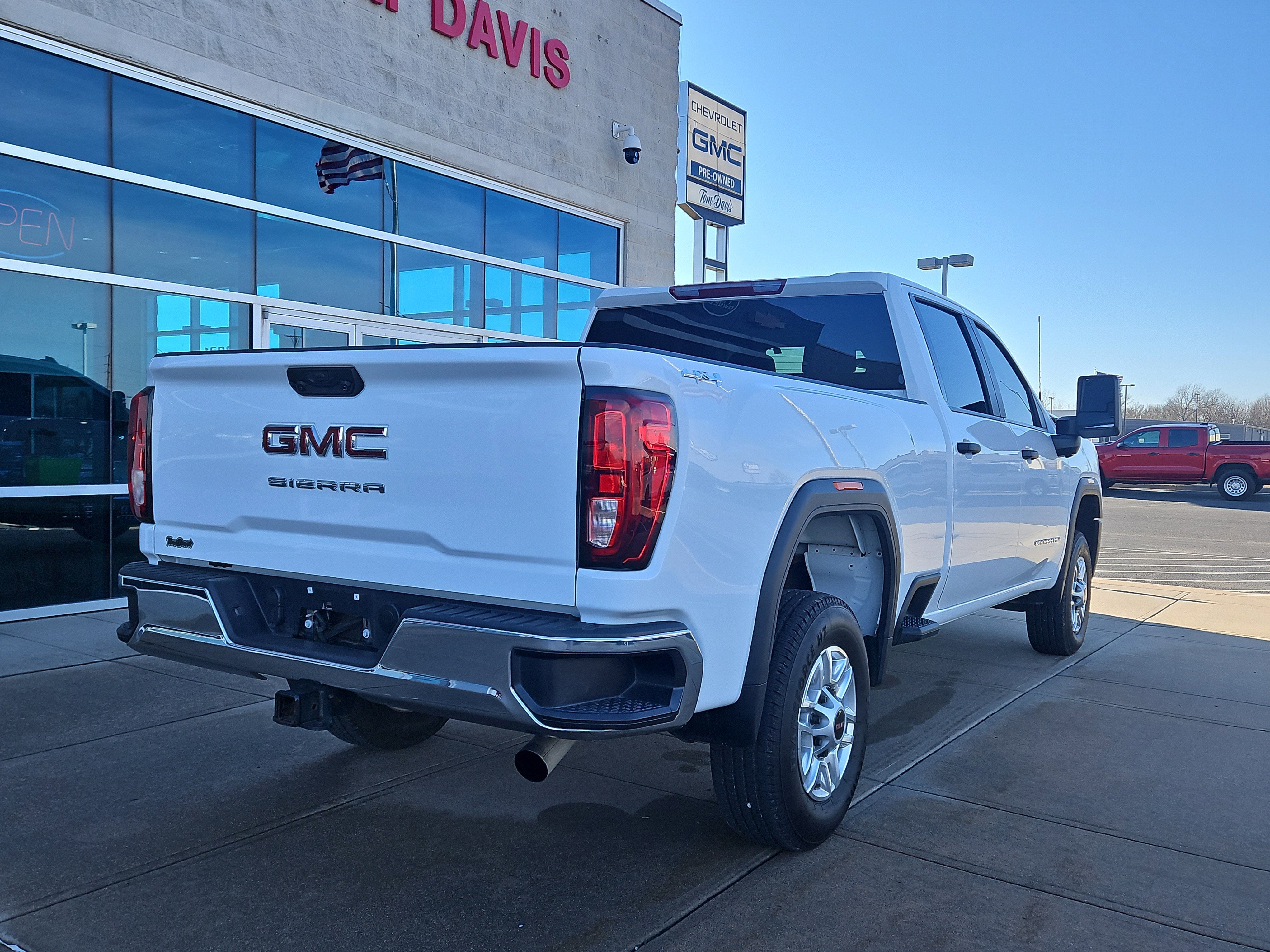 2025 GMC Sierra 2500 HD Pro