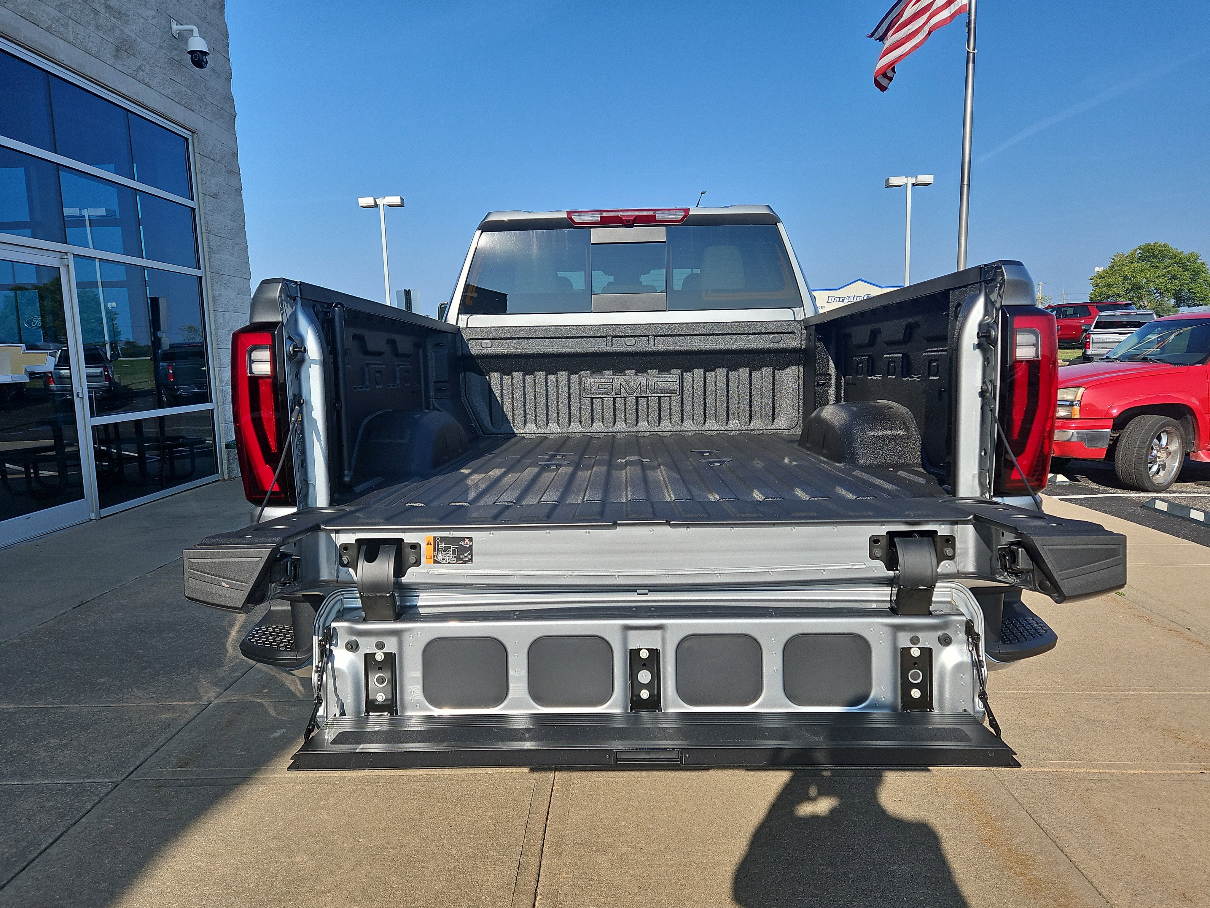 2025 GMC Sierra 2500 HD SLT