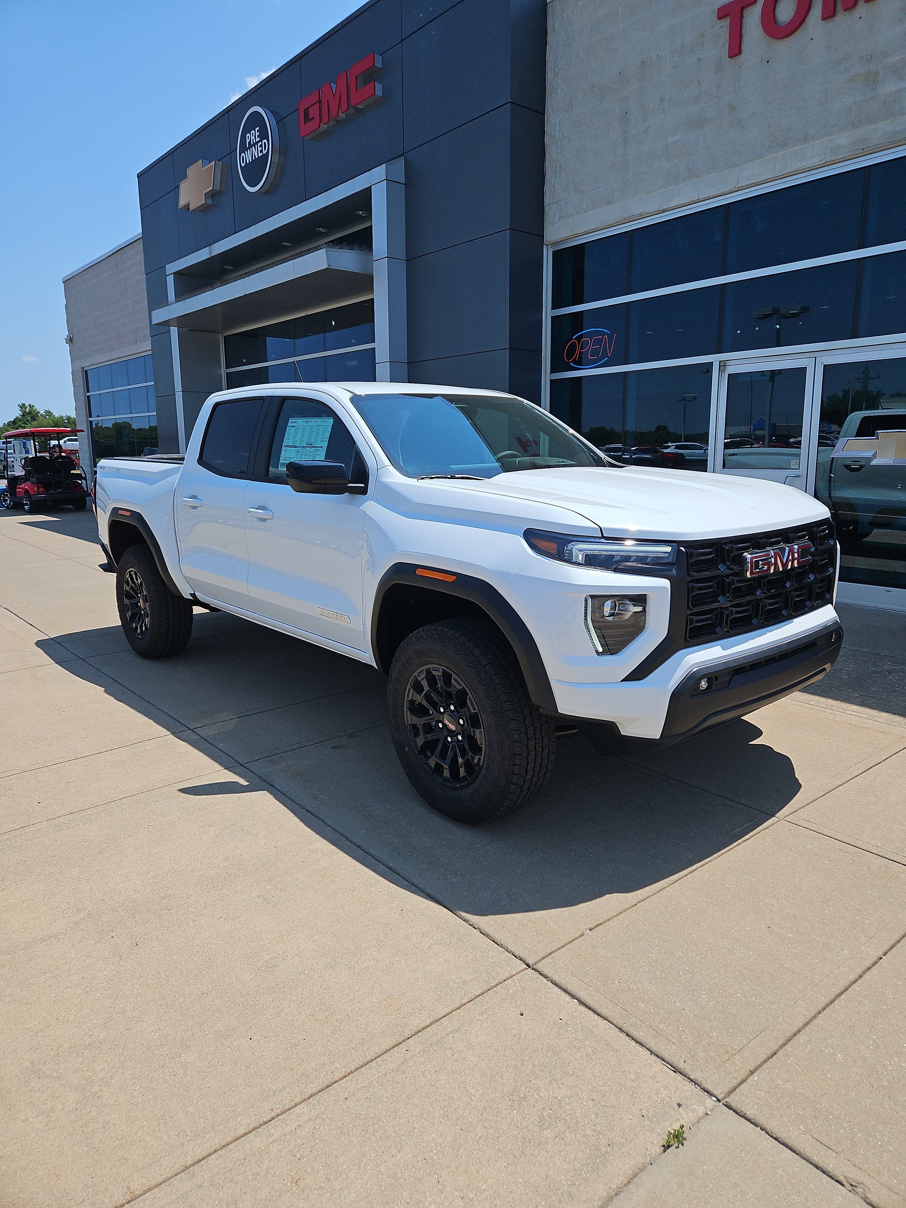2026 GMC Canyon Elevation