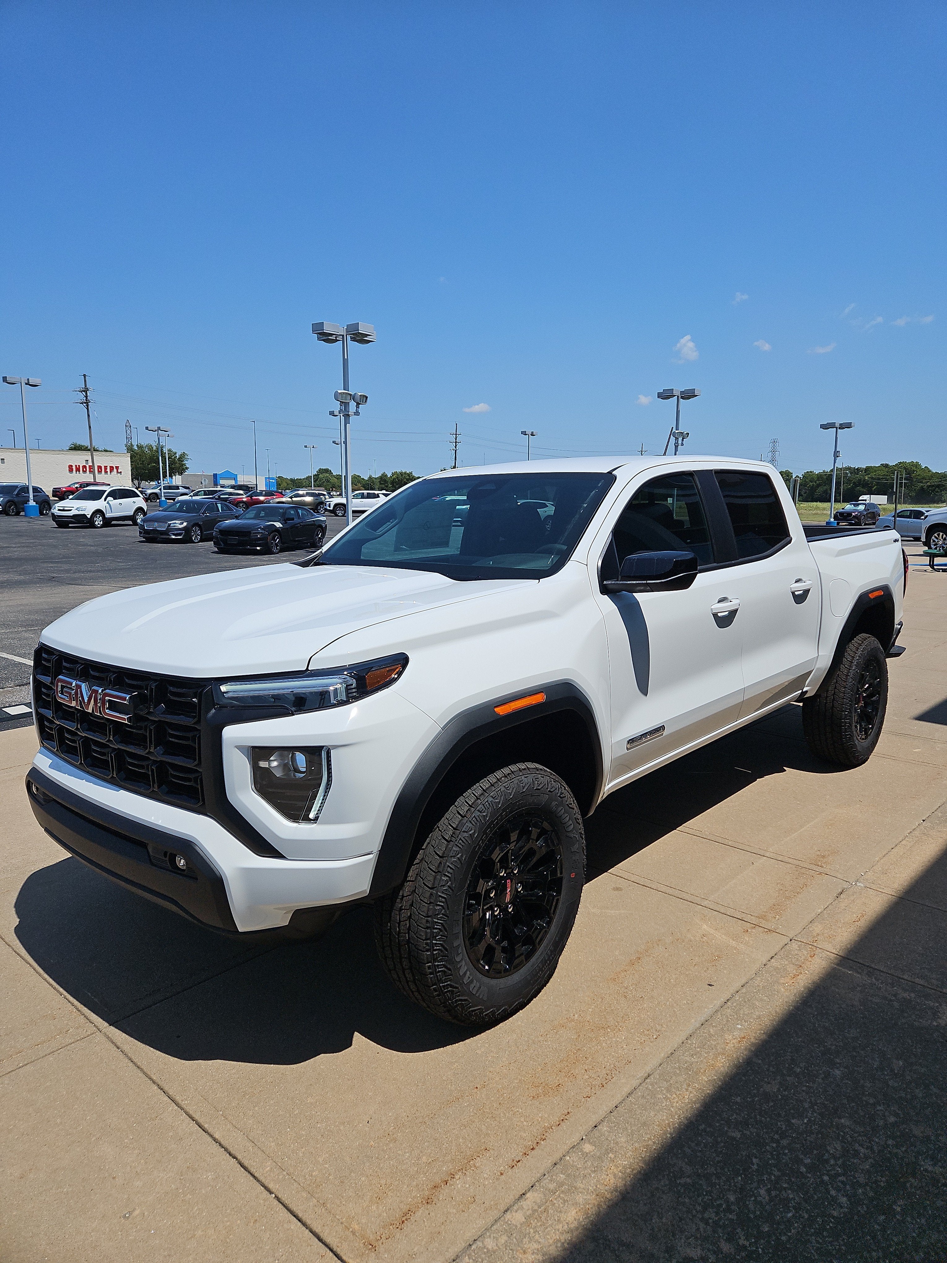 2026 GMC Canyon Elevation