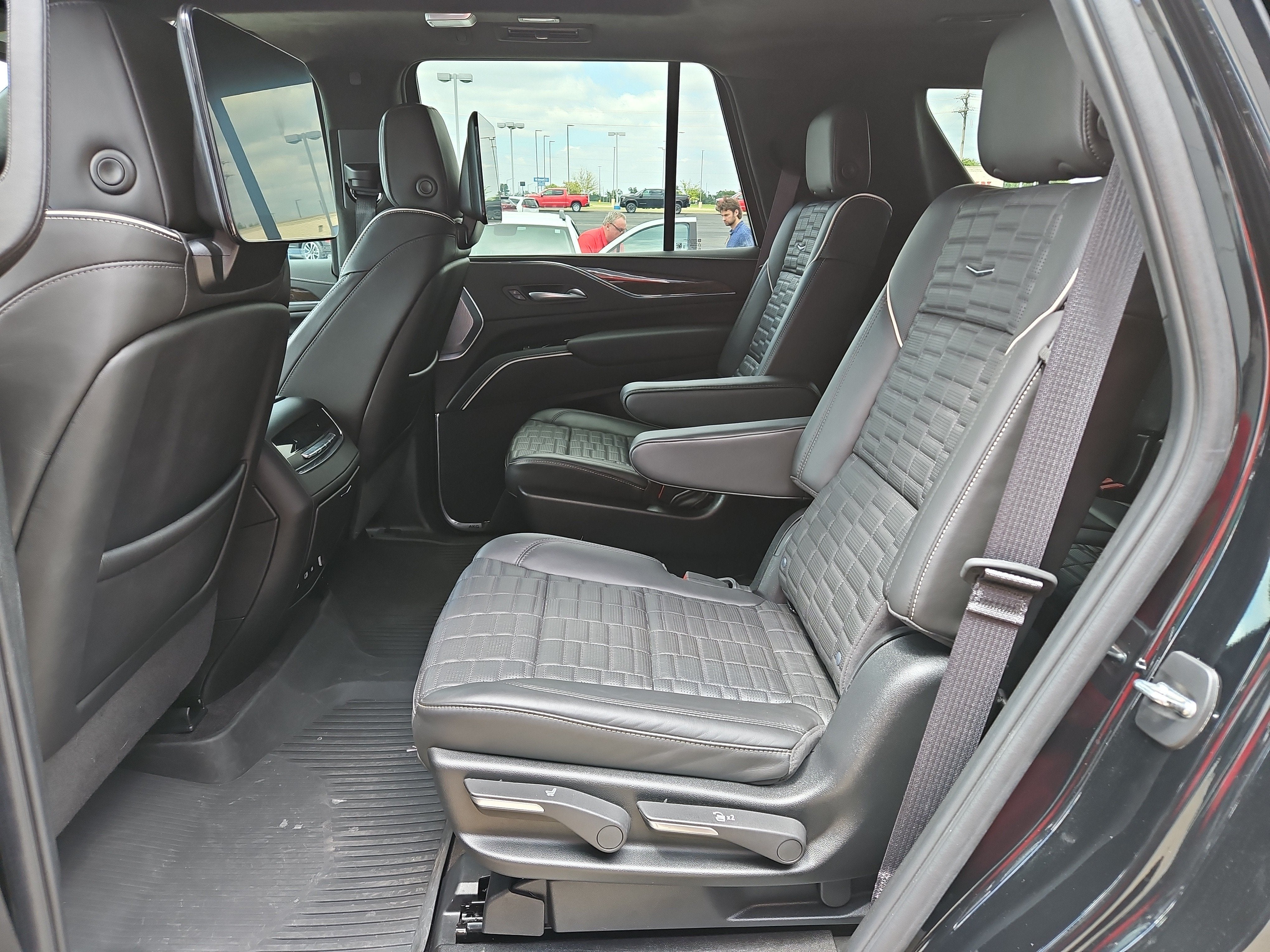 2024 Cadillac Escalade Sport Platinum