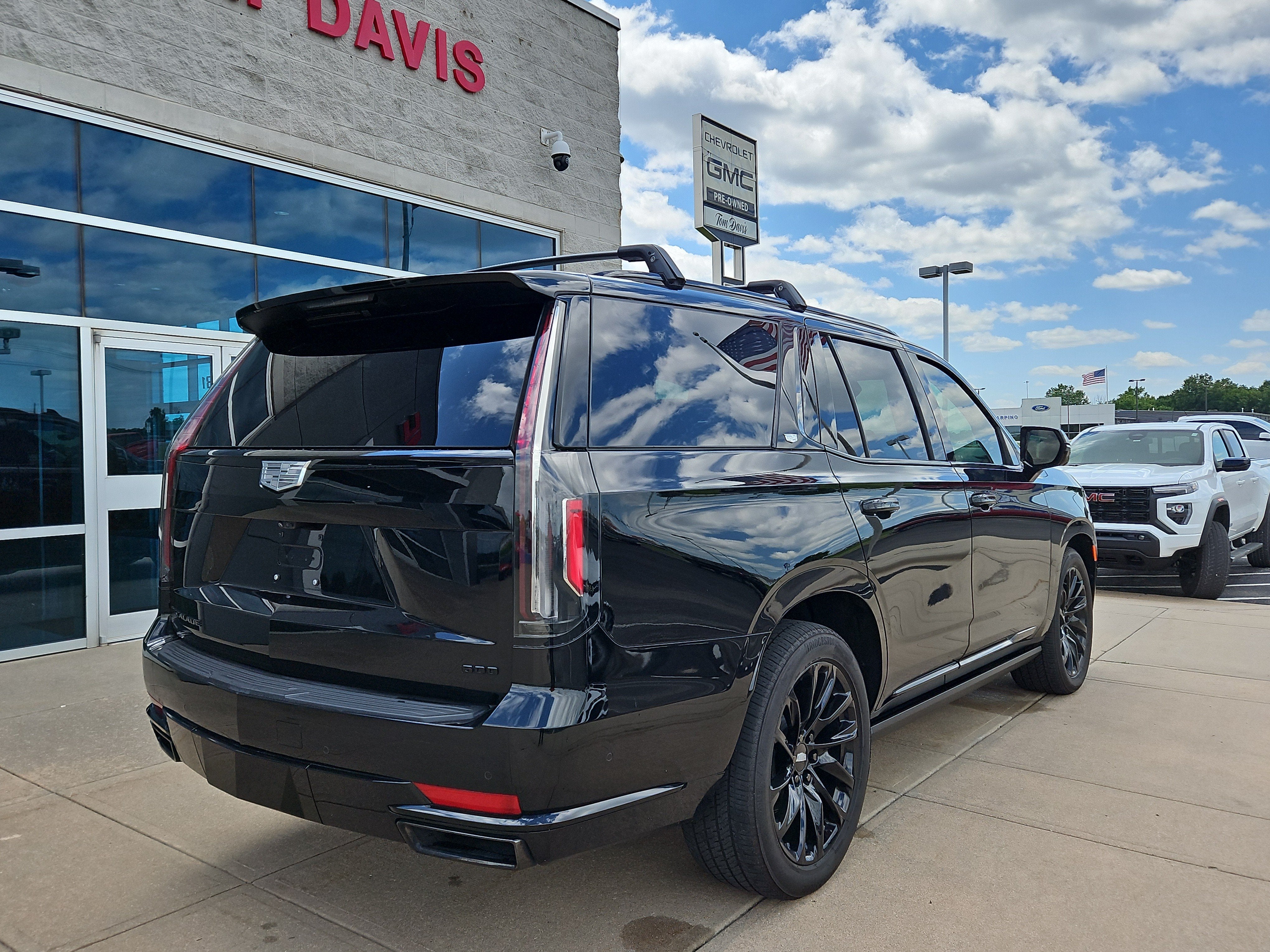 2024 Cadillac Escalade Sport Platinum