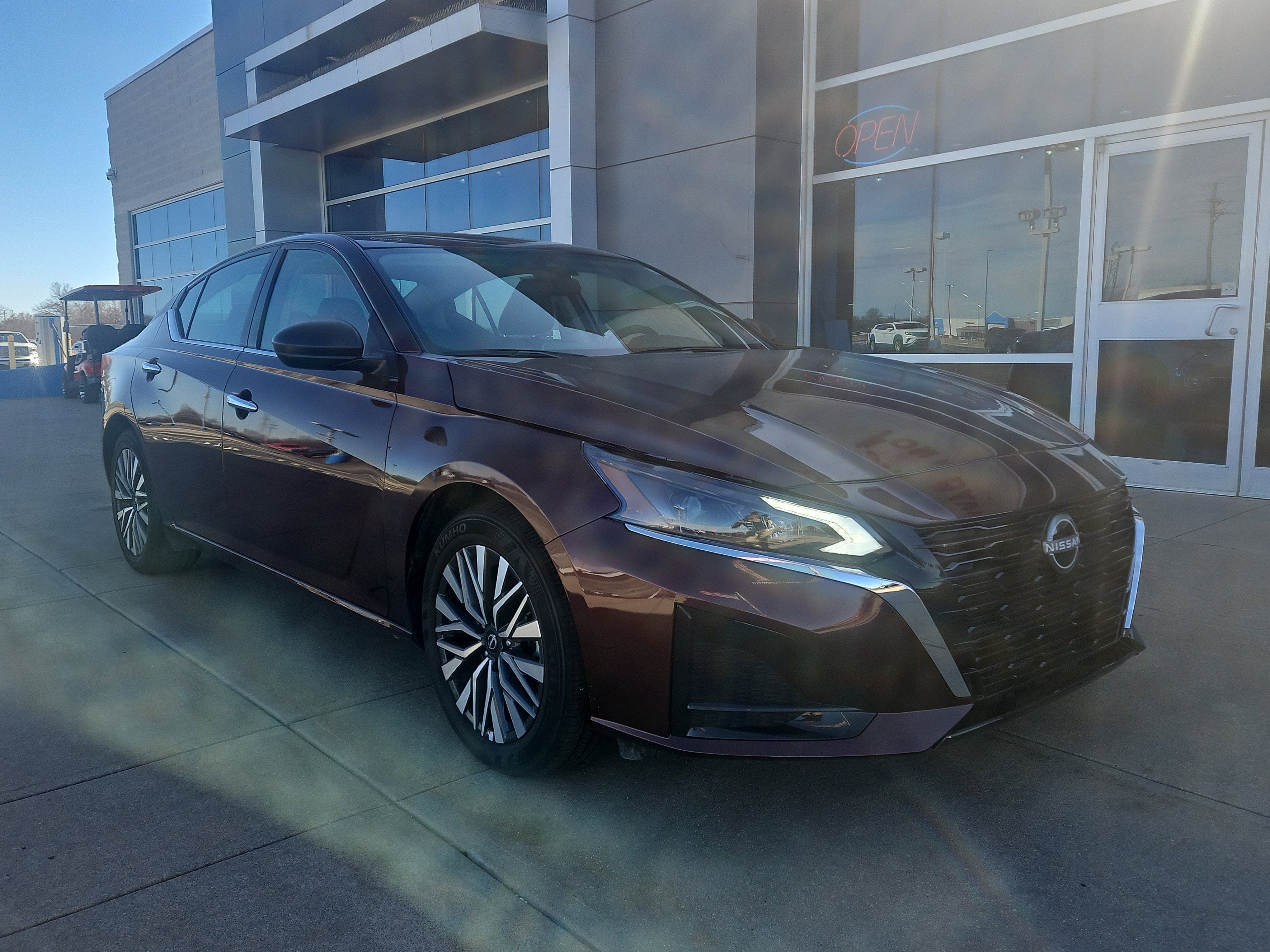 2024 Nissan Altima 2.5 SV