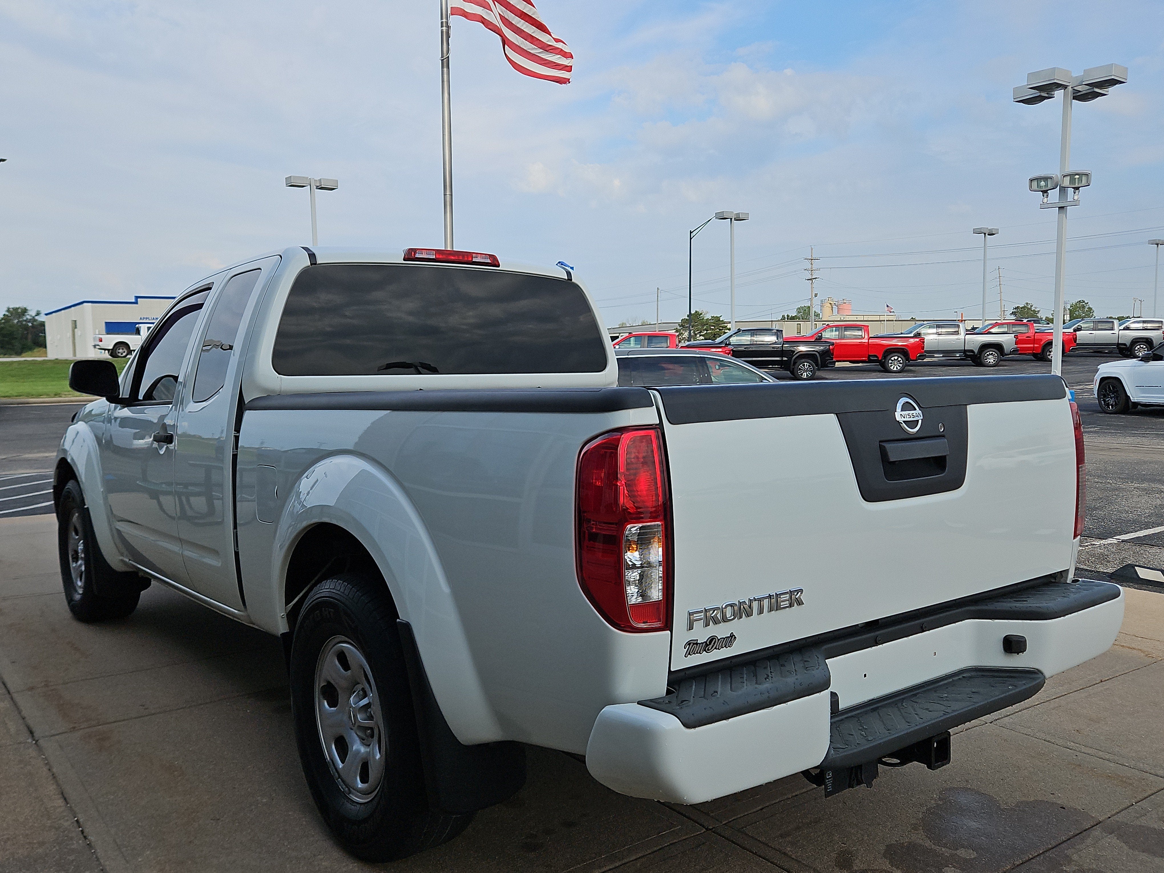 2021 Nissan Frontier S