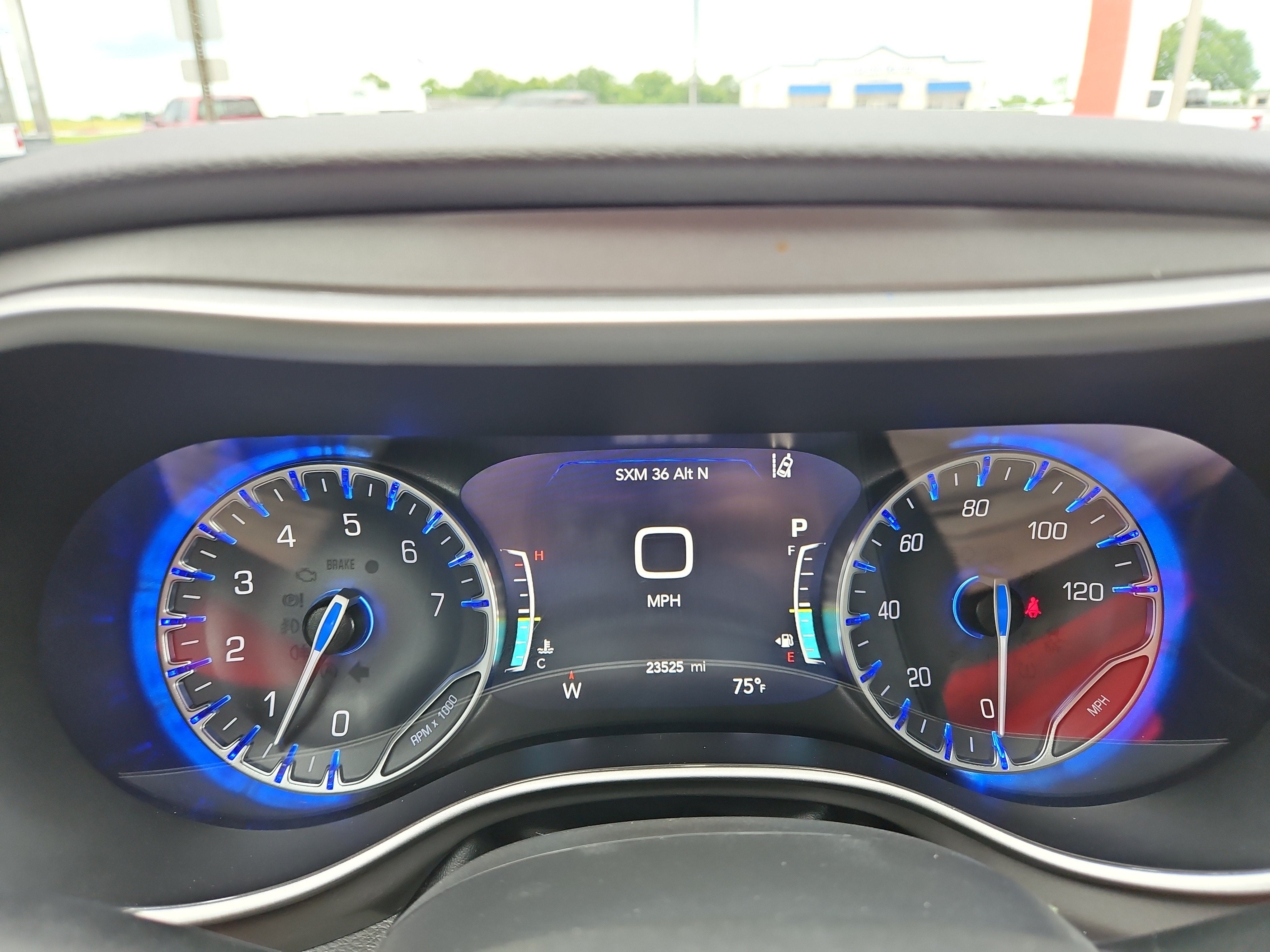 2025 Chrysler Pacifica Select
