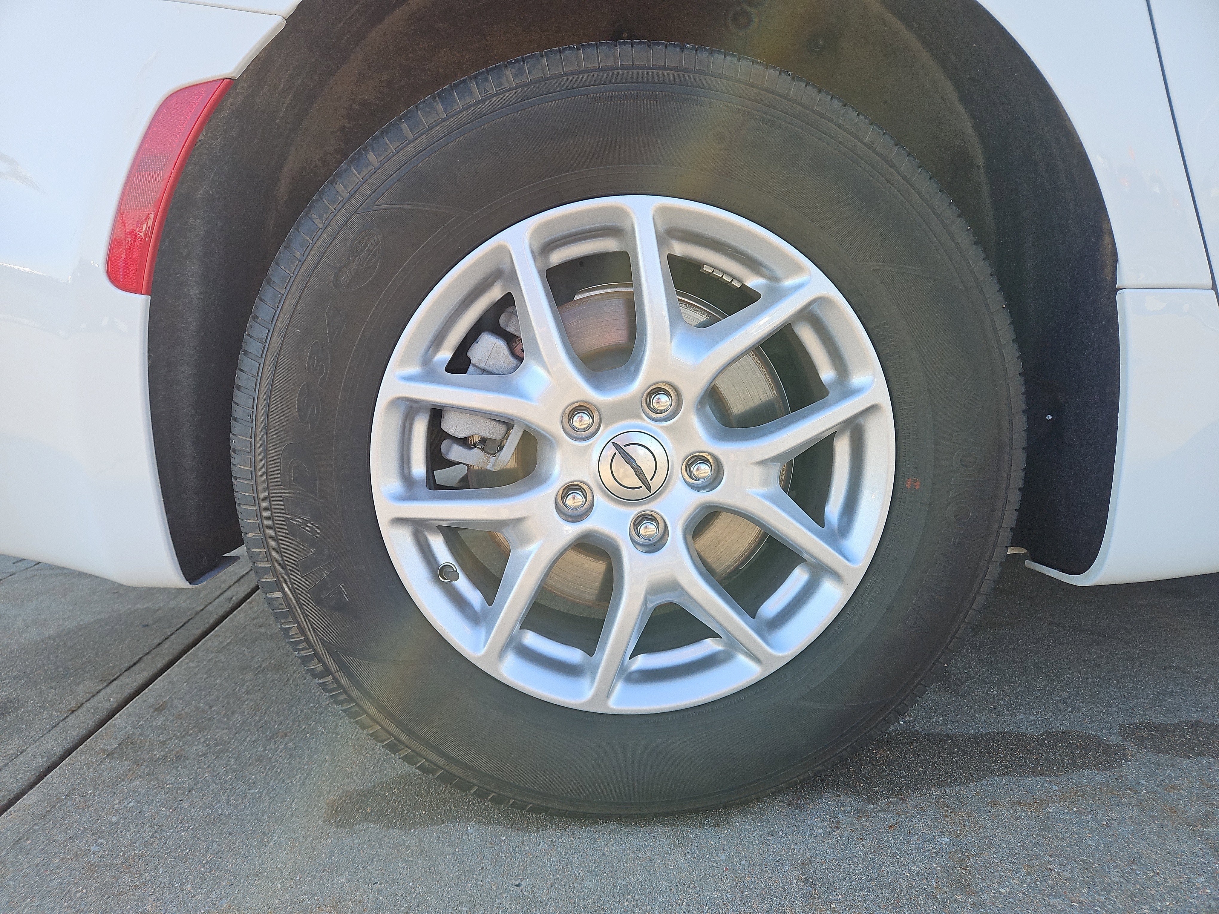 2025 Chrysler Pacifica Select