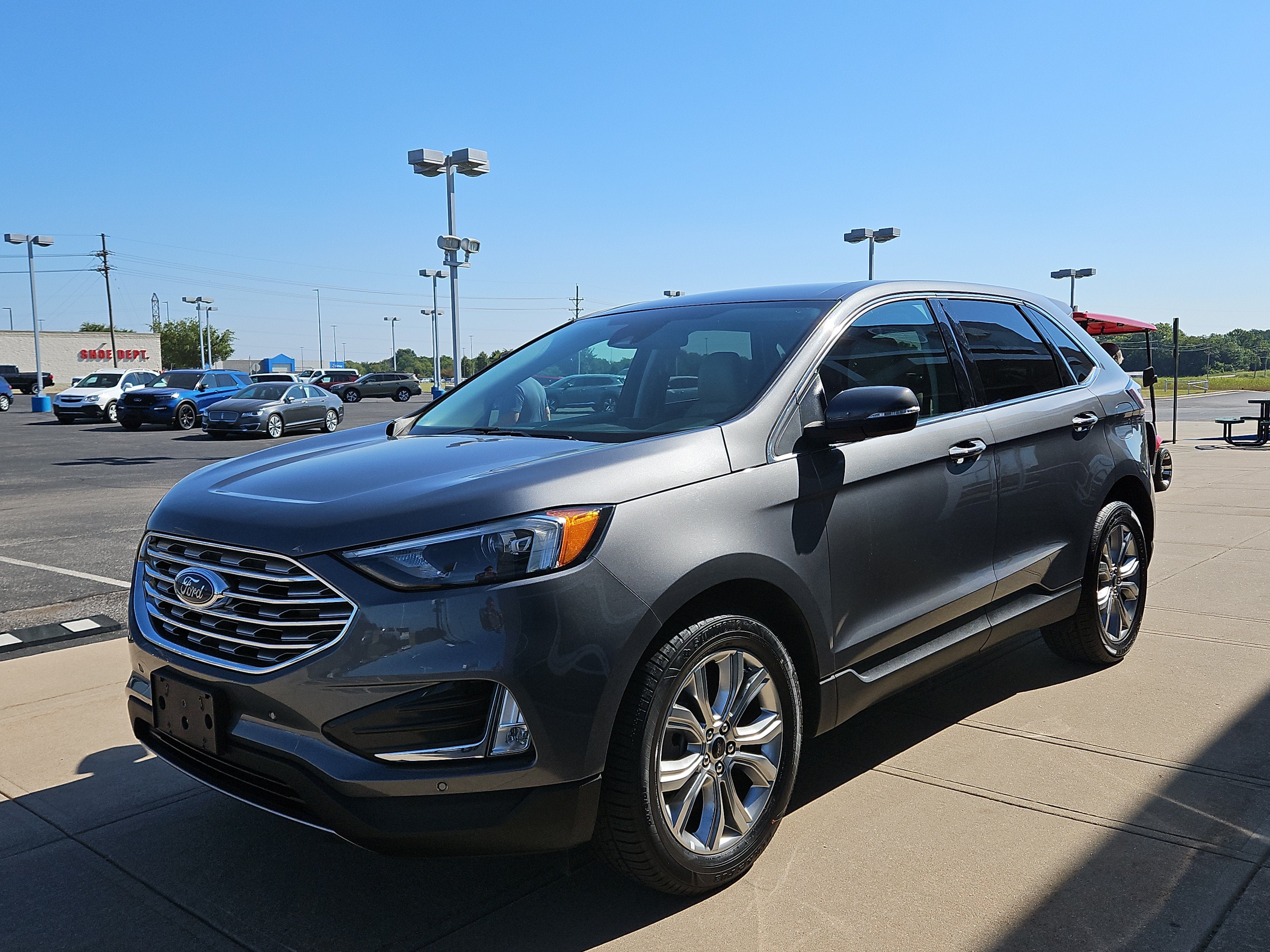 2024 Ford Edge Titanium