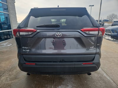 2021 Toyota RAV4 LE