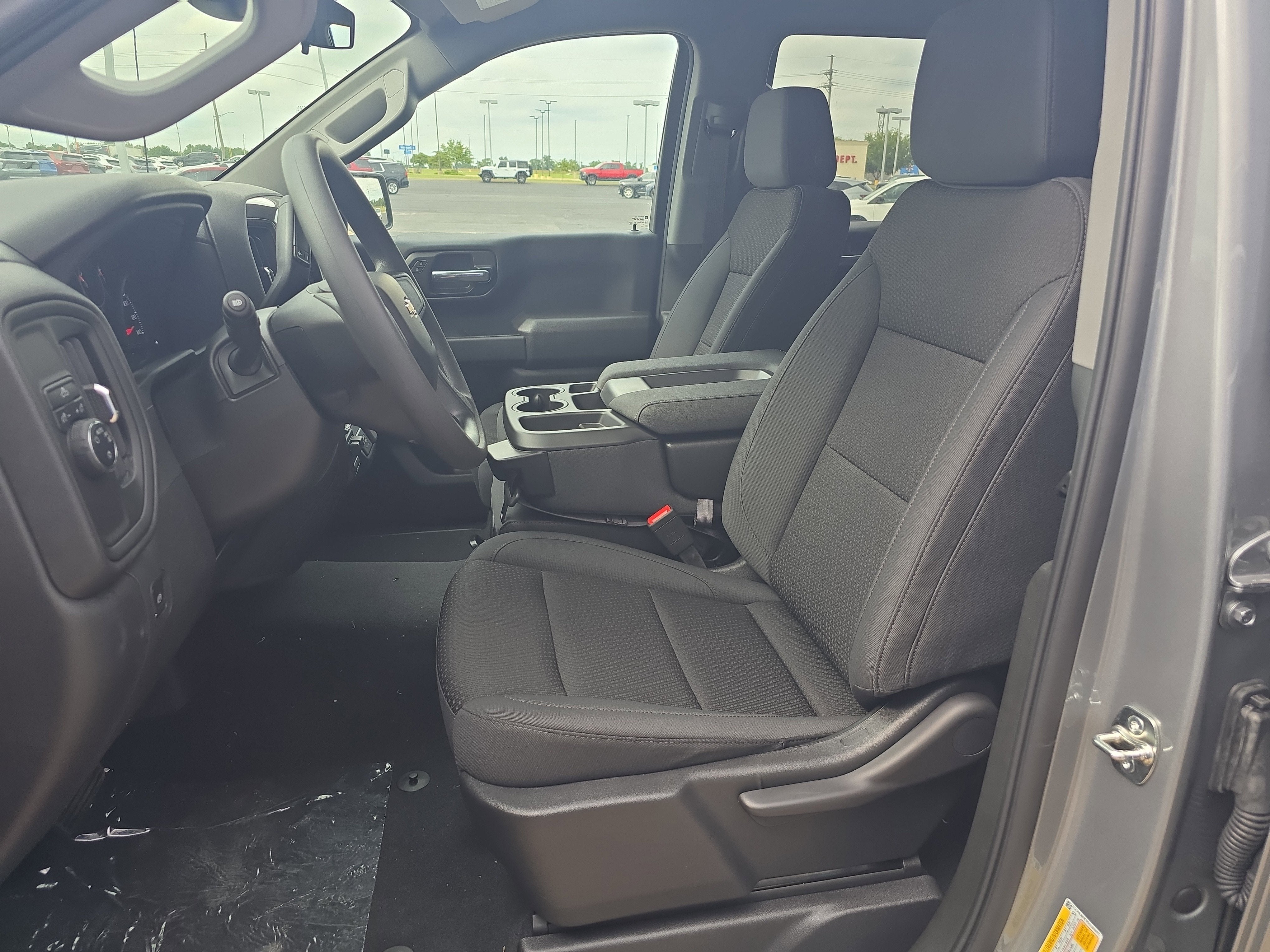 2025 Chevrolet Silverado 1500 WT