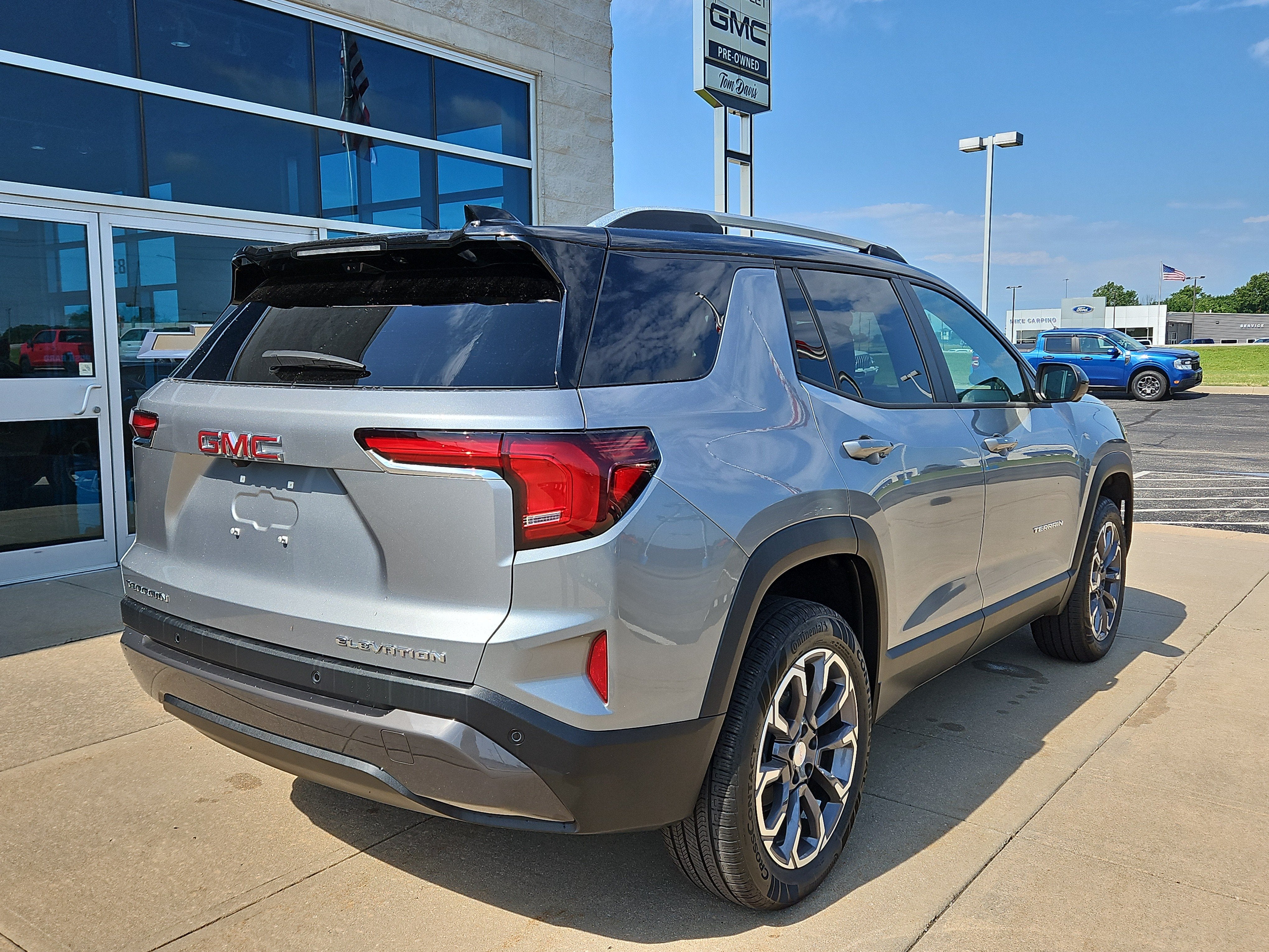 2027 GMC Terrain FWD Elevation