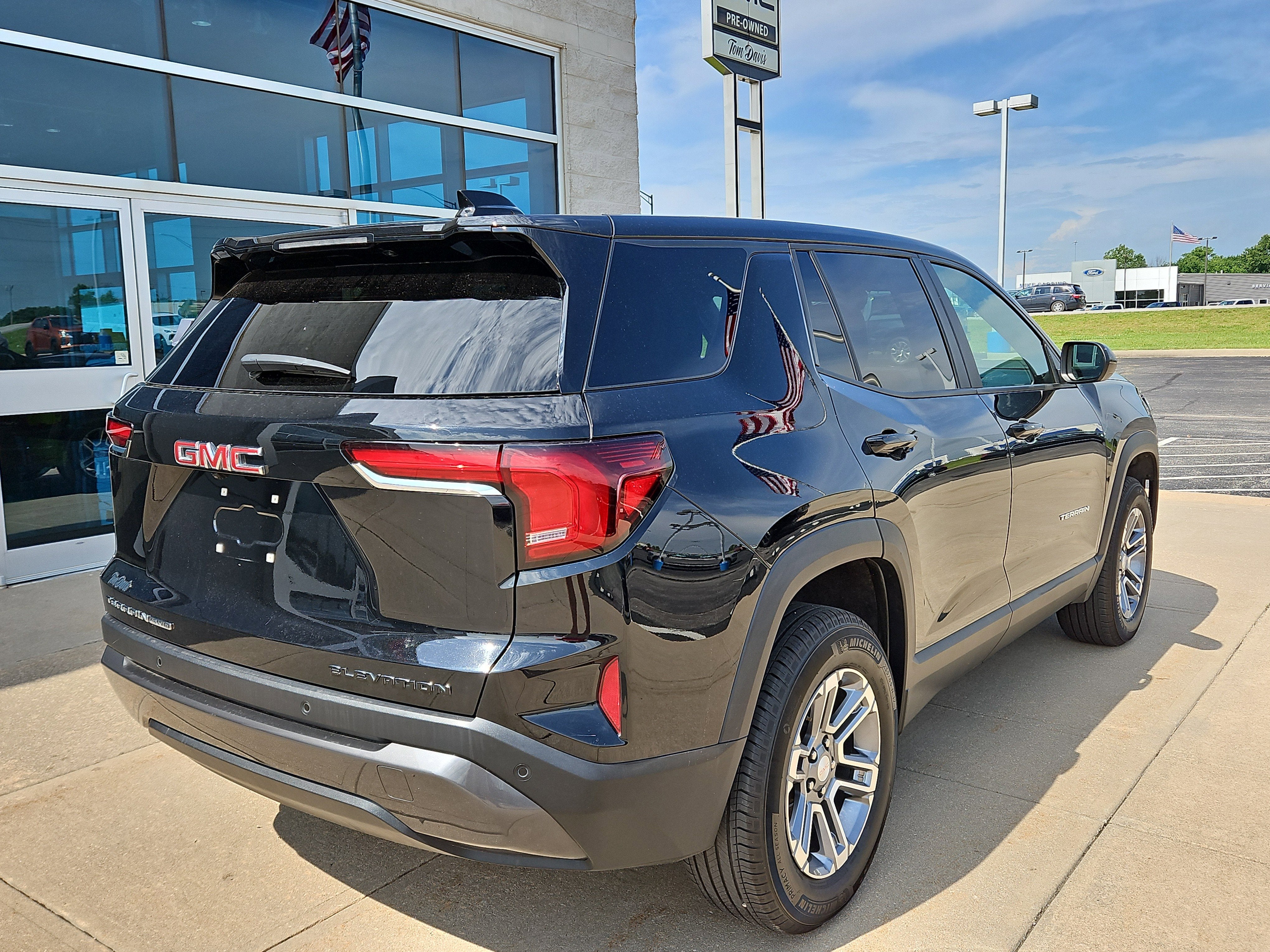 2025 GMC Terrain Elevation
