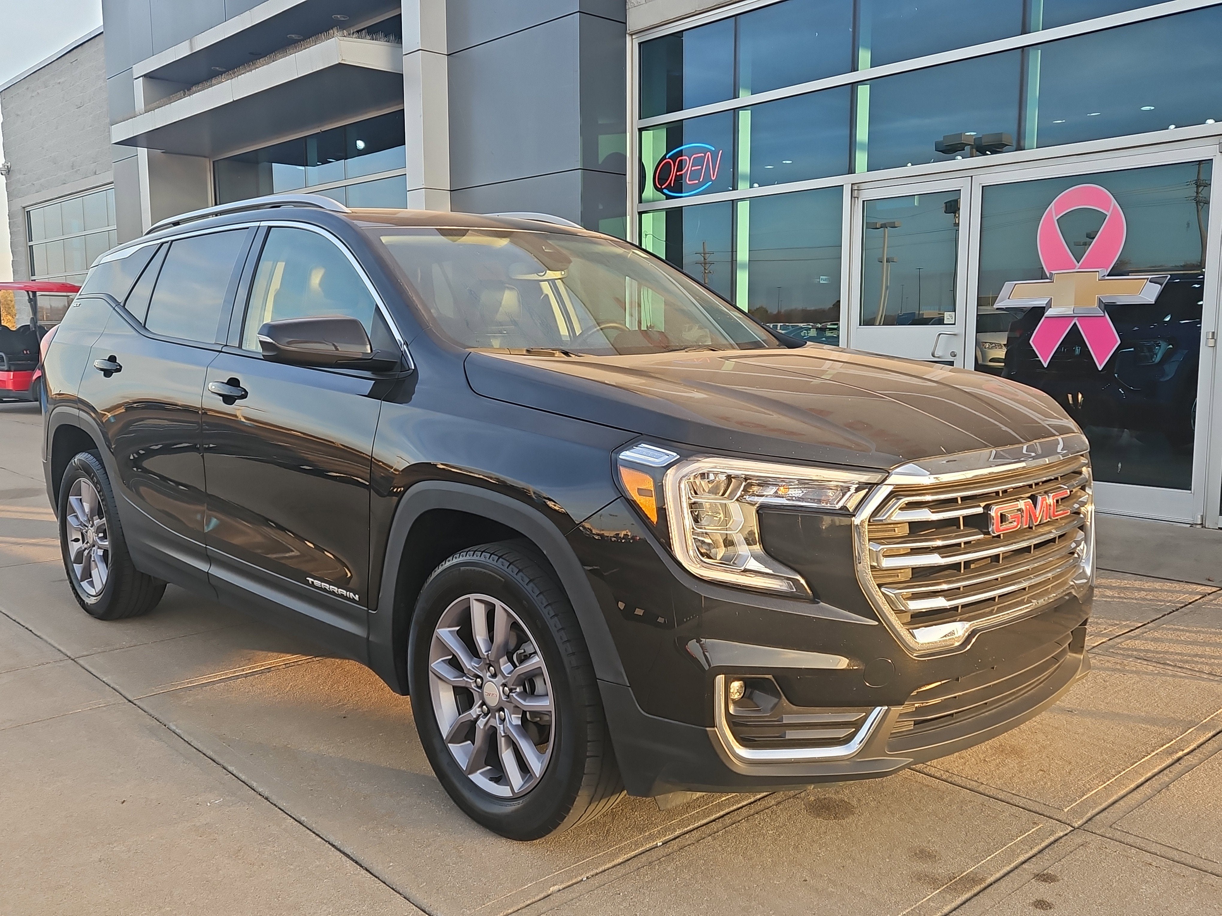 2023 GMC Terrain SLT