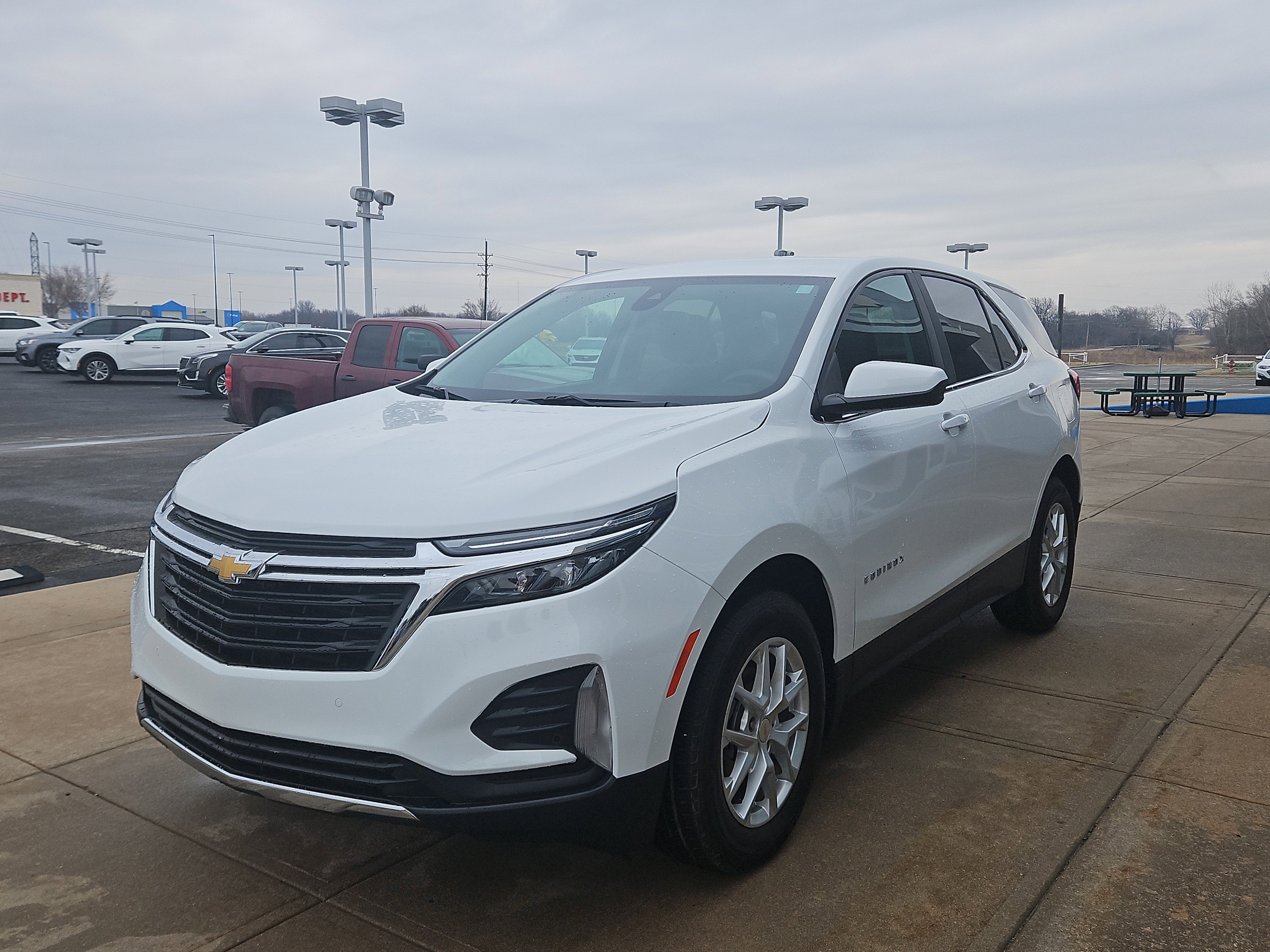 2023 Chevrolet Equinox LT