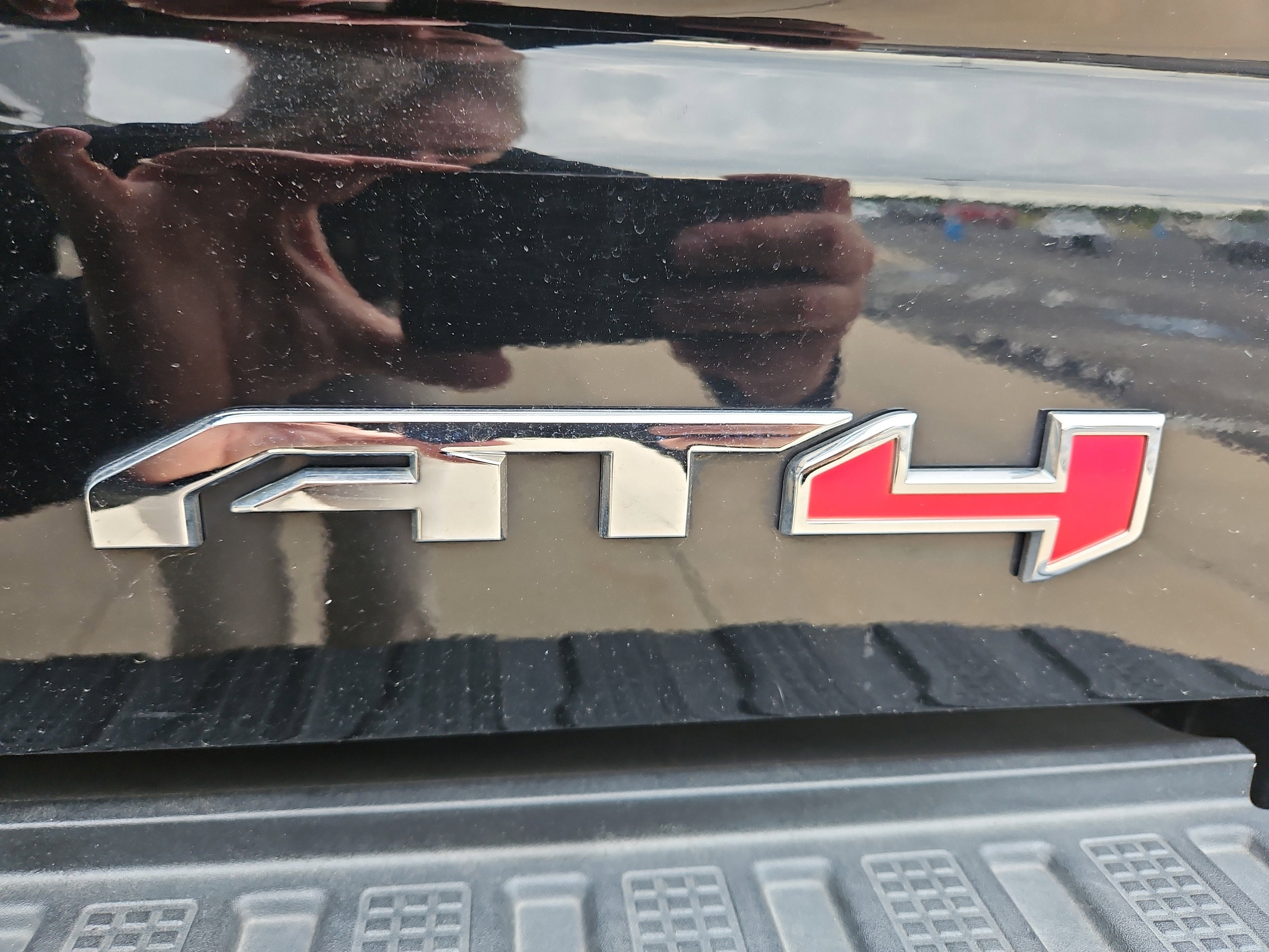 2019 GMC Sierra 1500 AT4