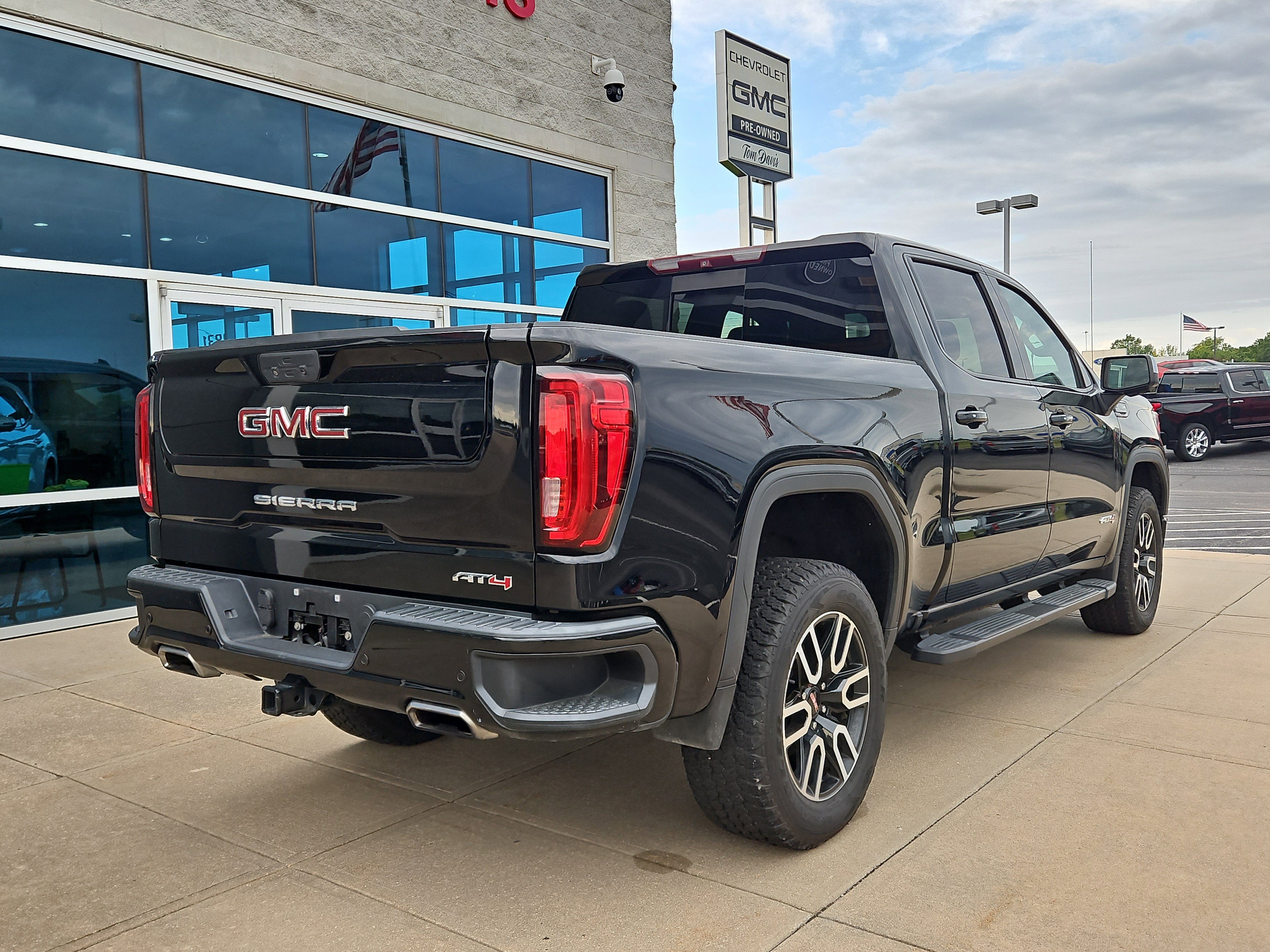 2019 GMC Sierra 1500 AT4