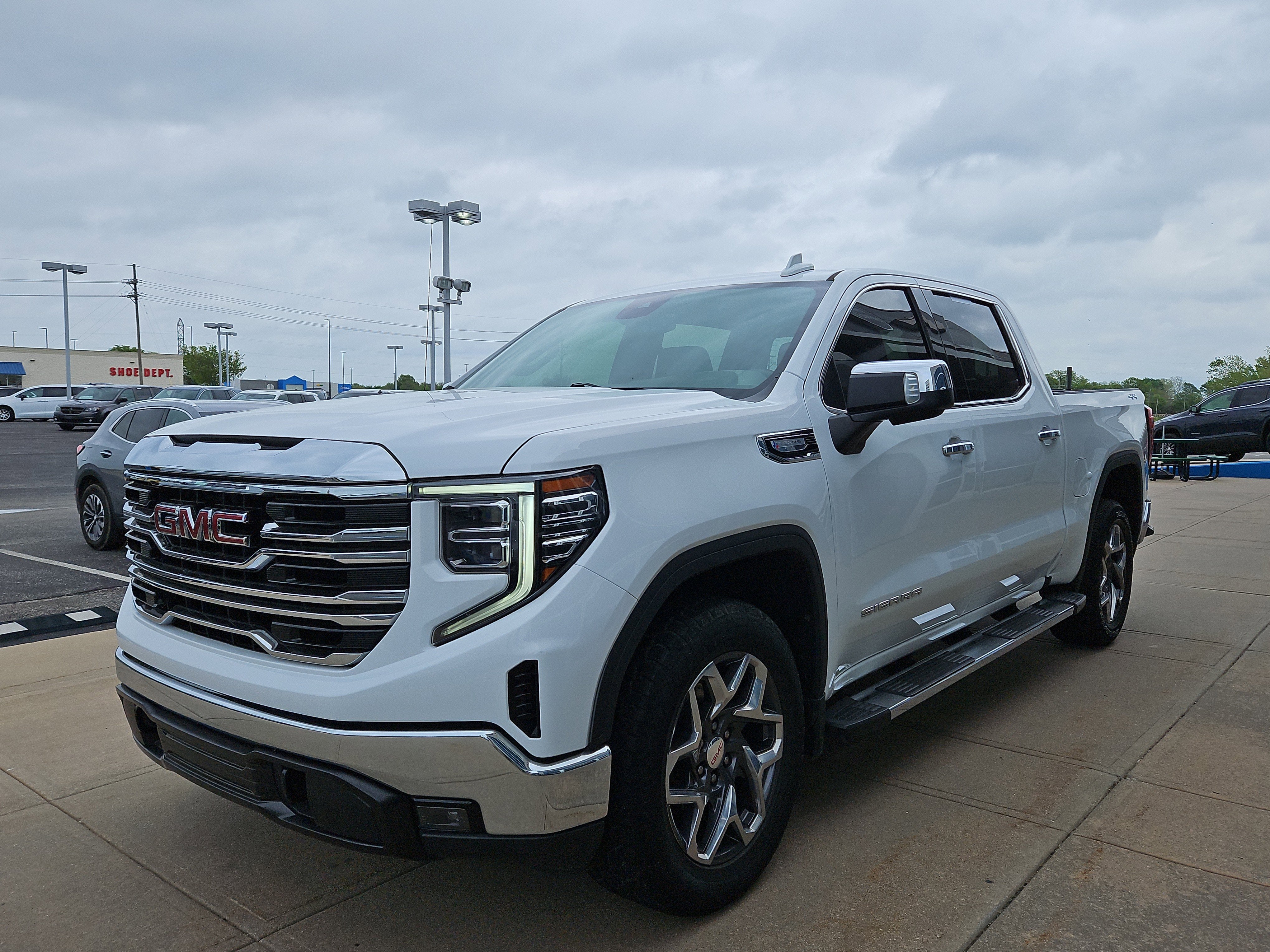 2022 GMC Sierra 1500 SLT