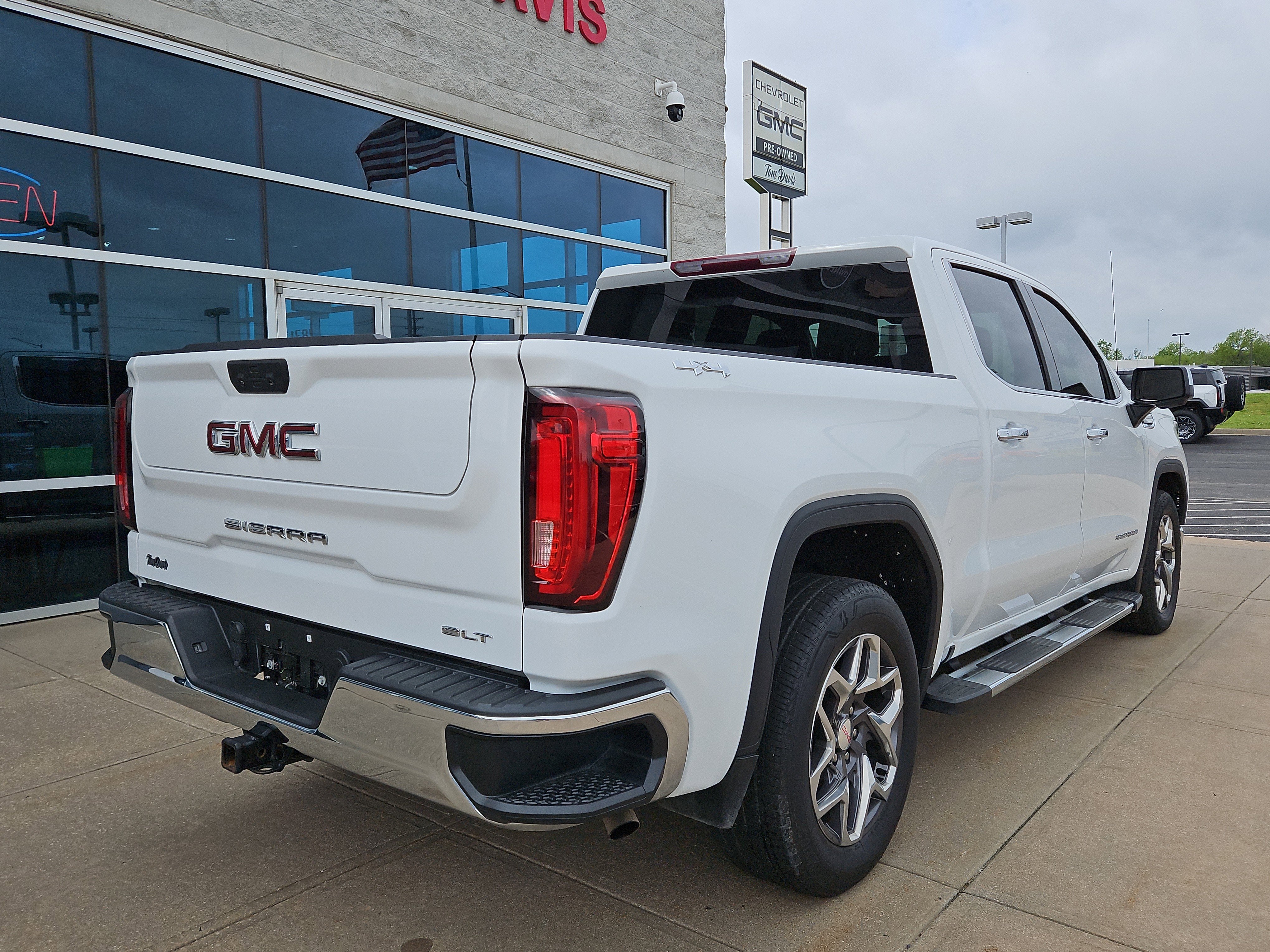 2022 GMC Sierra 1500 SLT