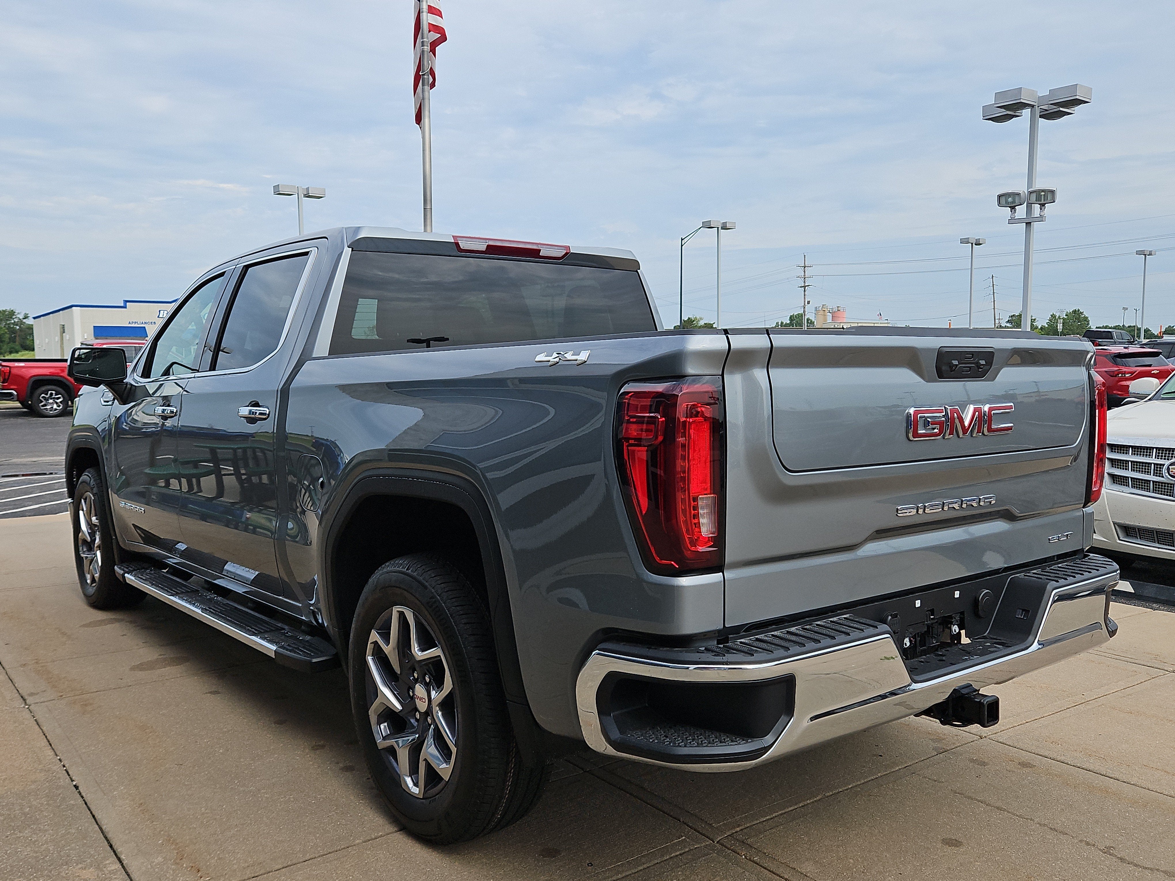 2026 GMC Sierra 1500 SLT