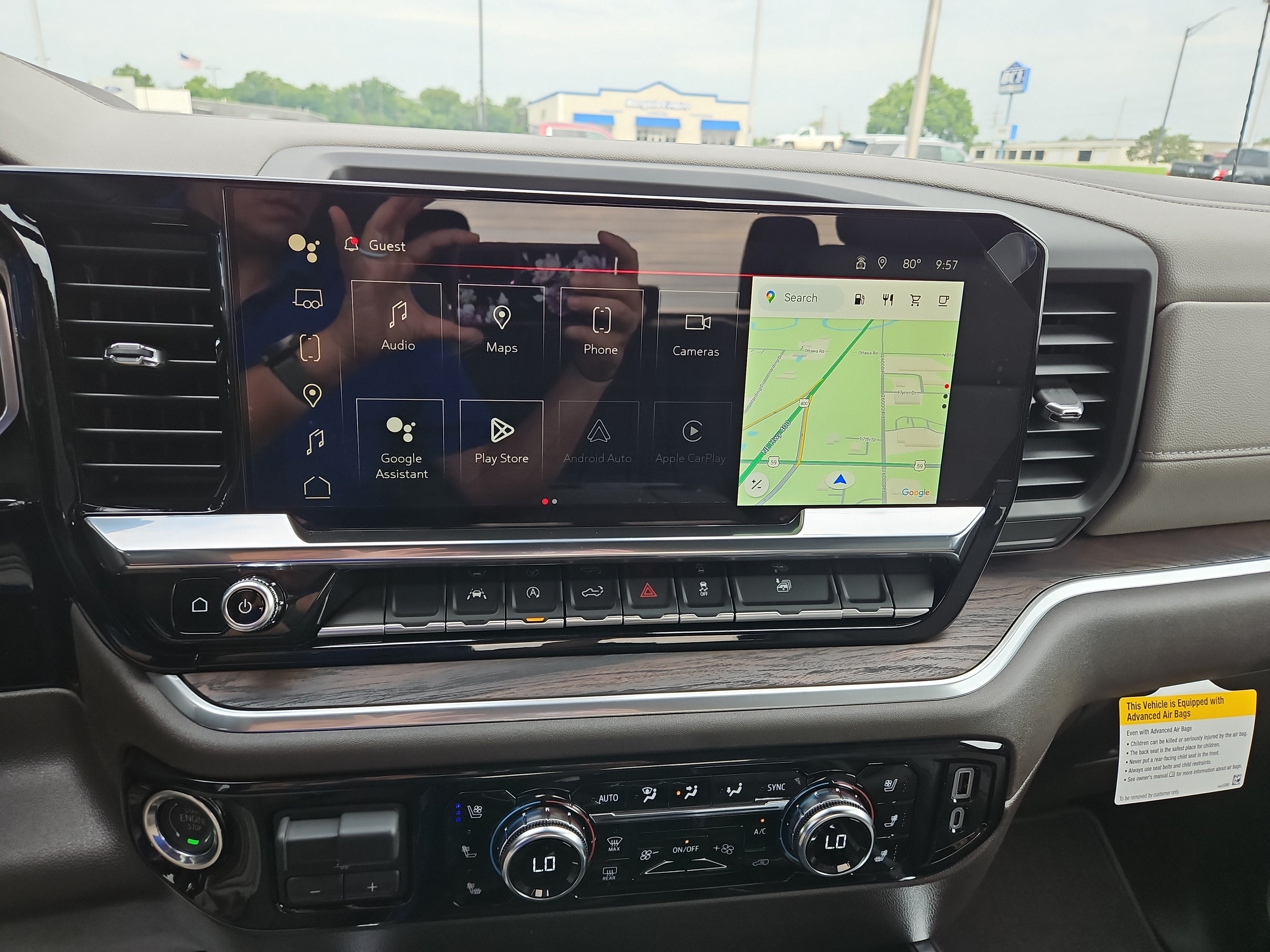 2026 GMC Sierra 1500 SLT - Photo 9