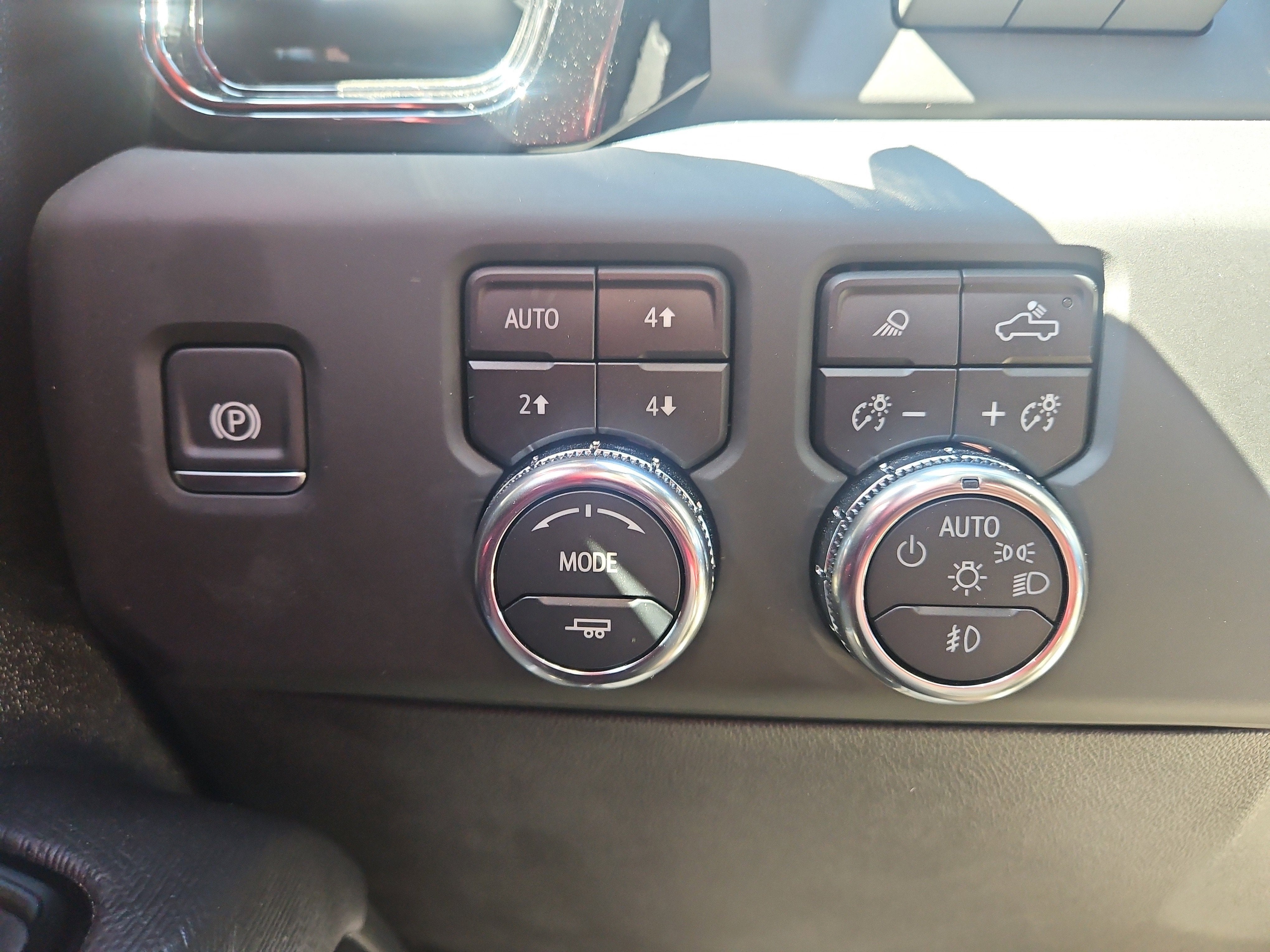 2025 GMC Sierra 1500 AT4X