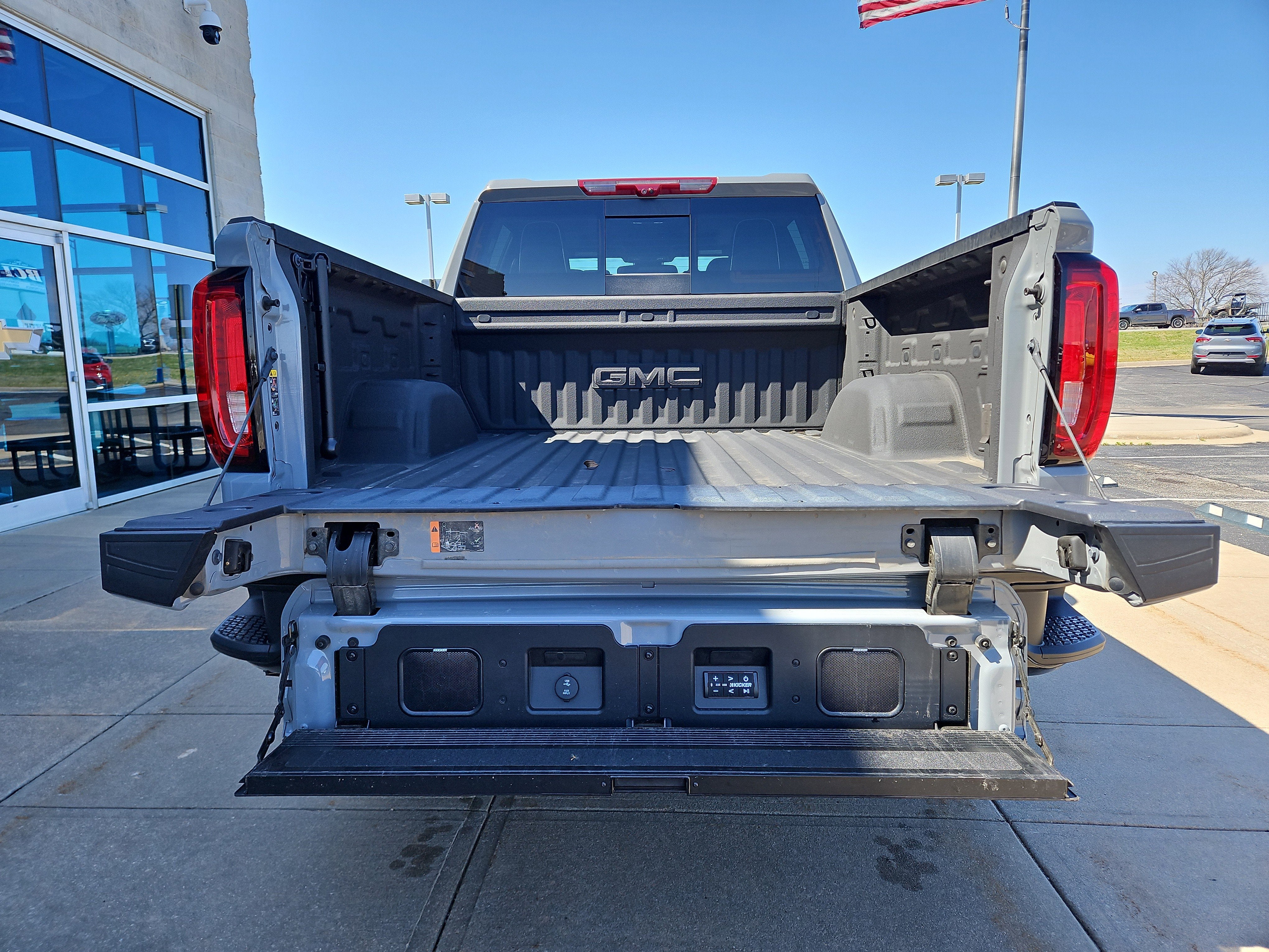 2025 GMC Sierra 1500 AT4X