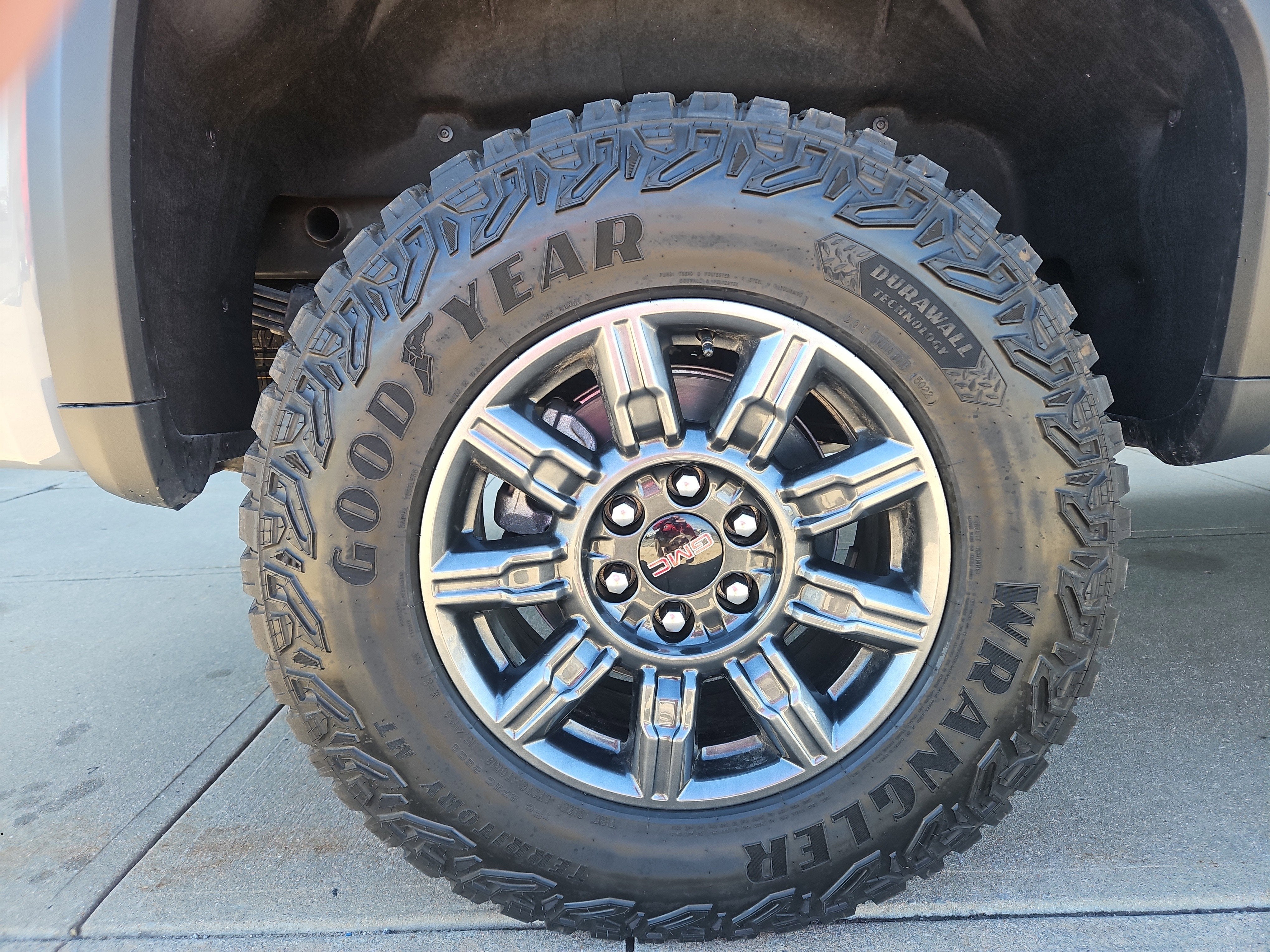 2025 GMC Sierra 1500 AT4X