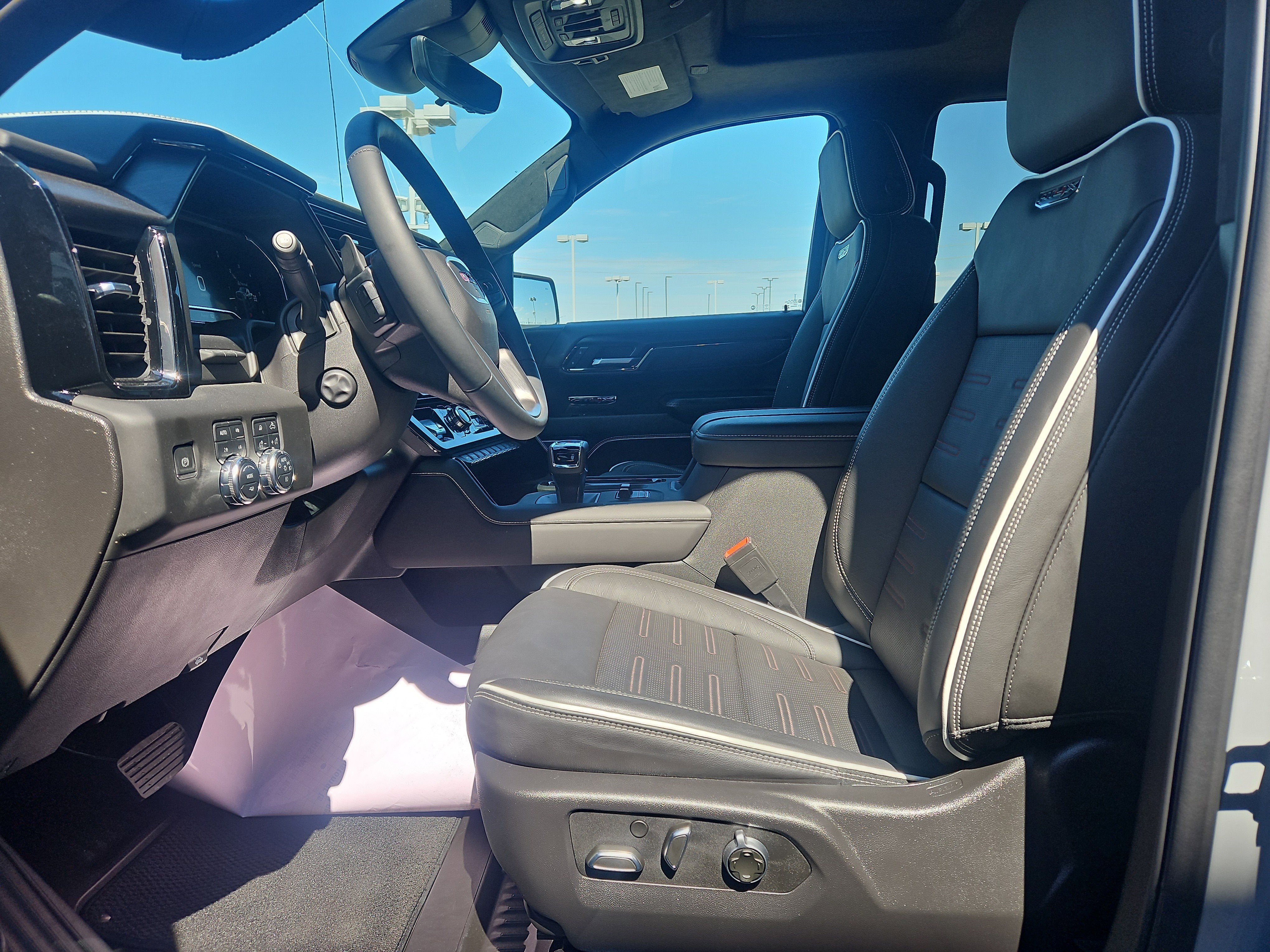 2025 GMC Sierra 1500 AT4X